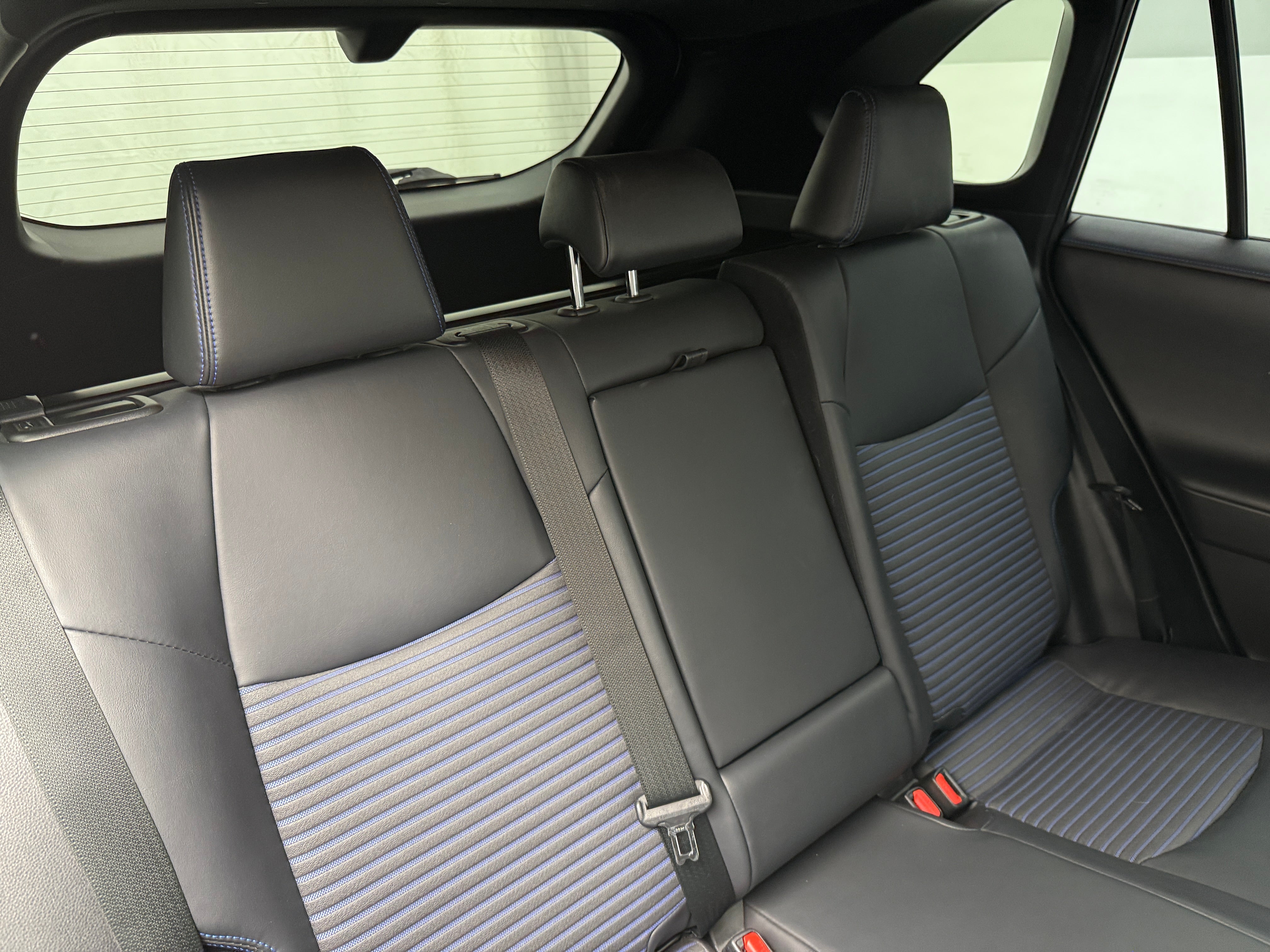 2020 Toyota RAV4 XSE 5