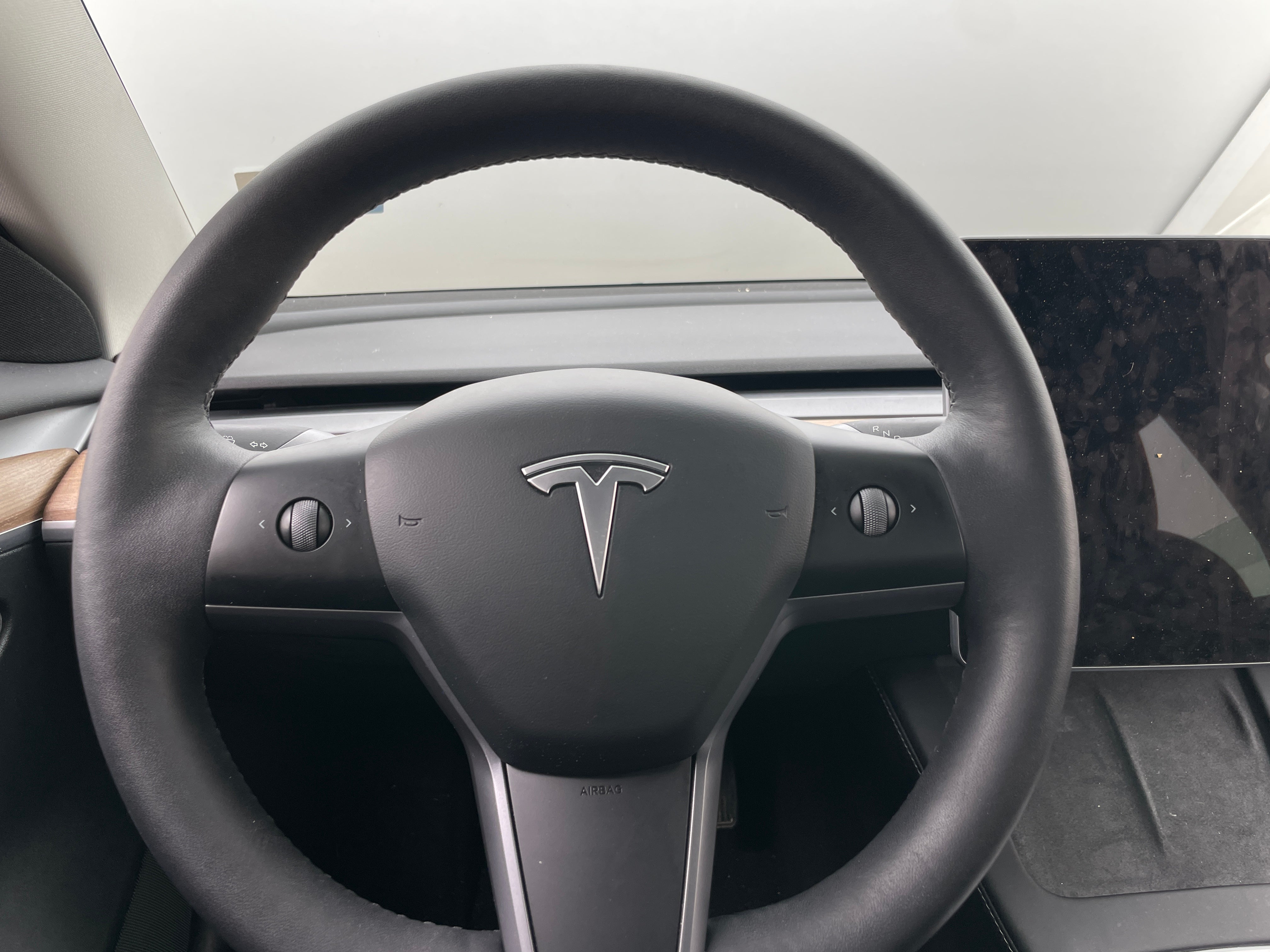 2022 Tesla Model 3 Standard Range 4