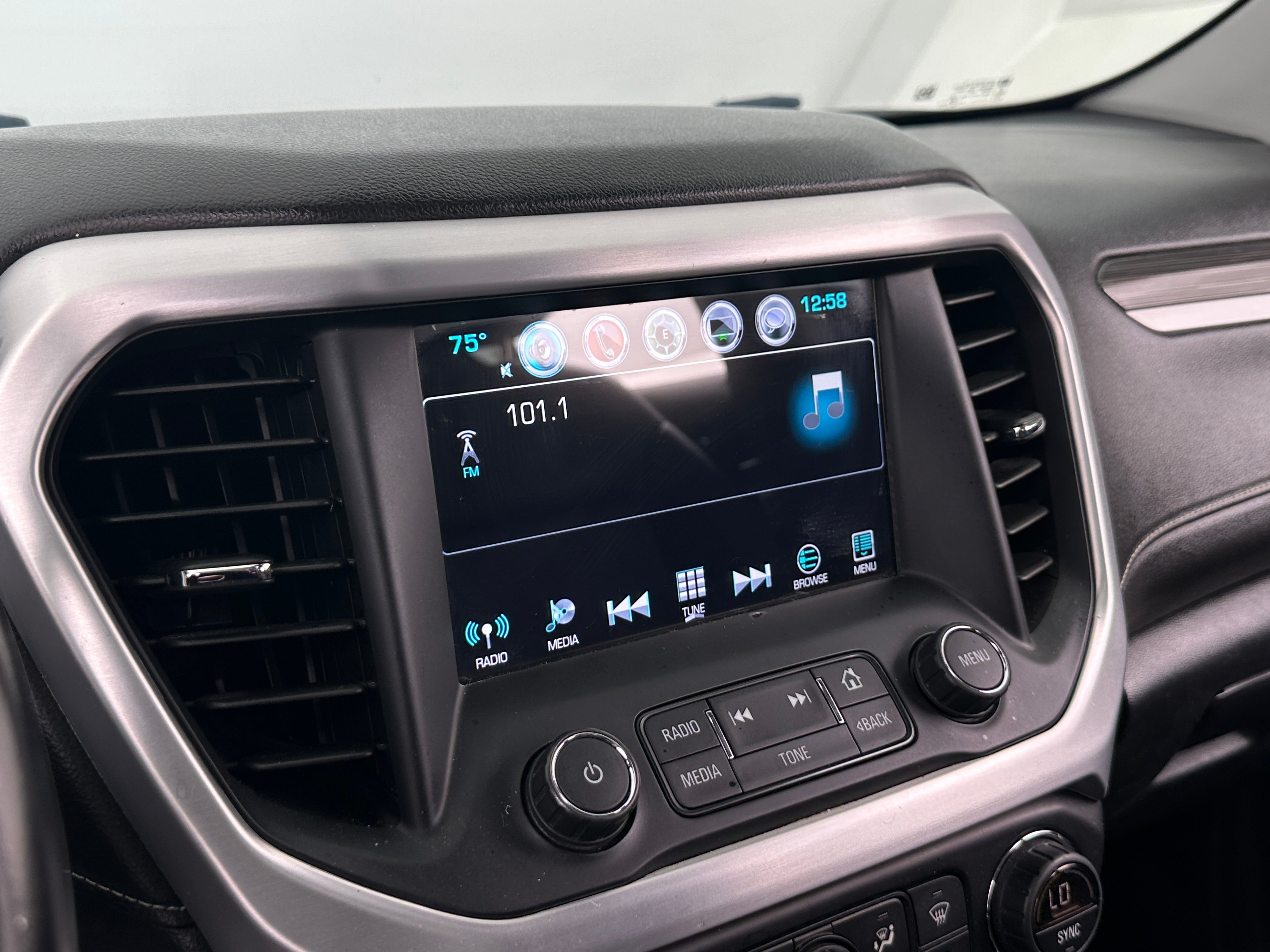 2019 GMC Acadia SLT 3