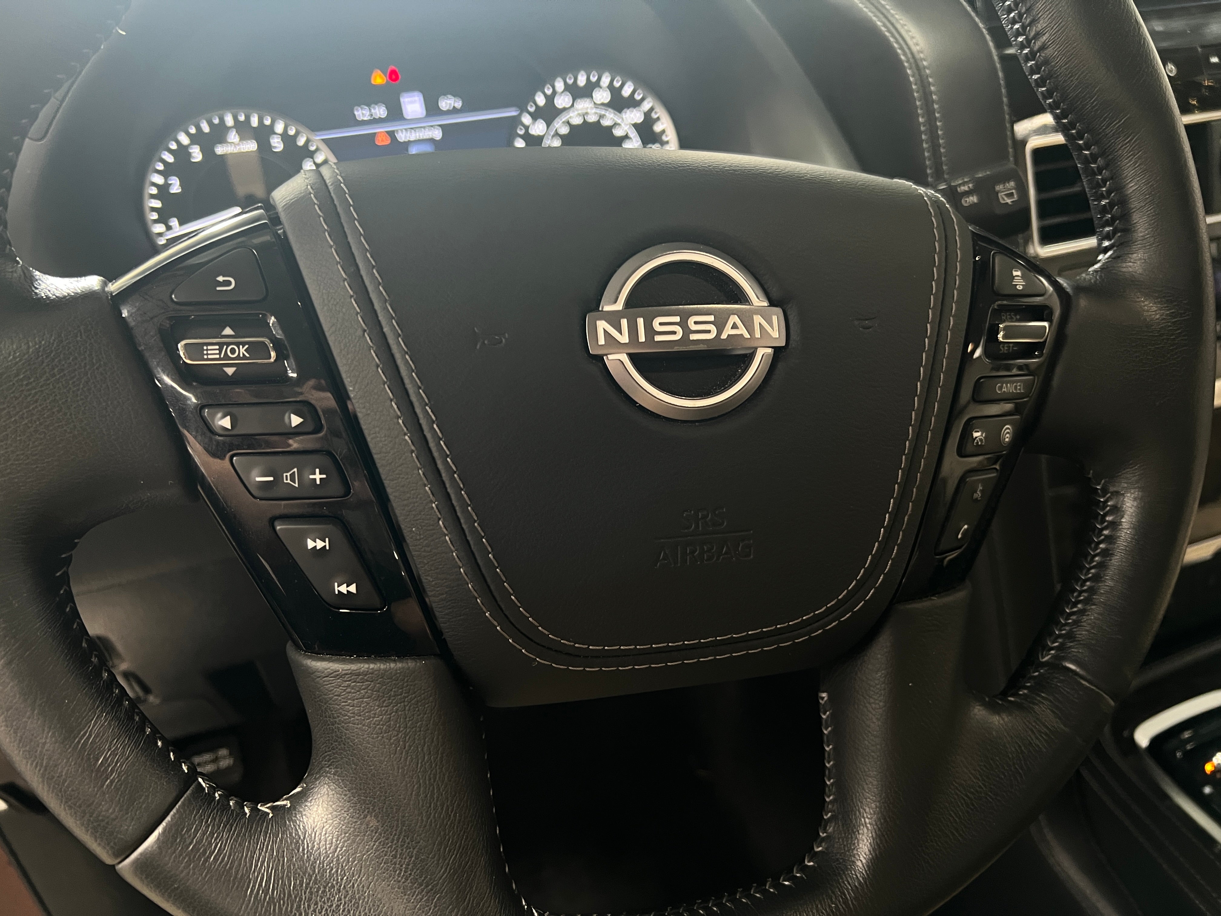 2022 Nissan Armada Platinum Edition 4