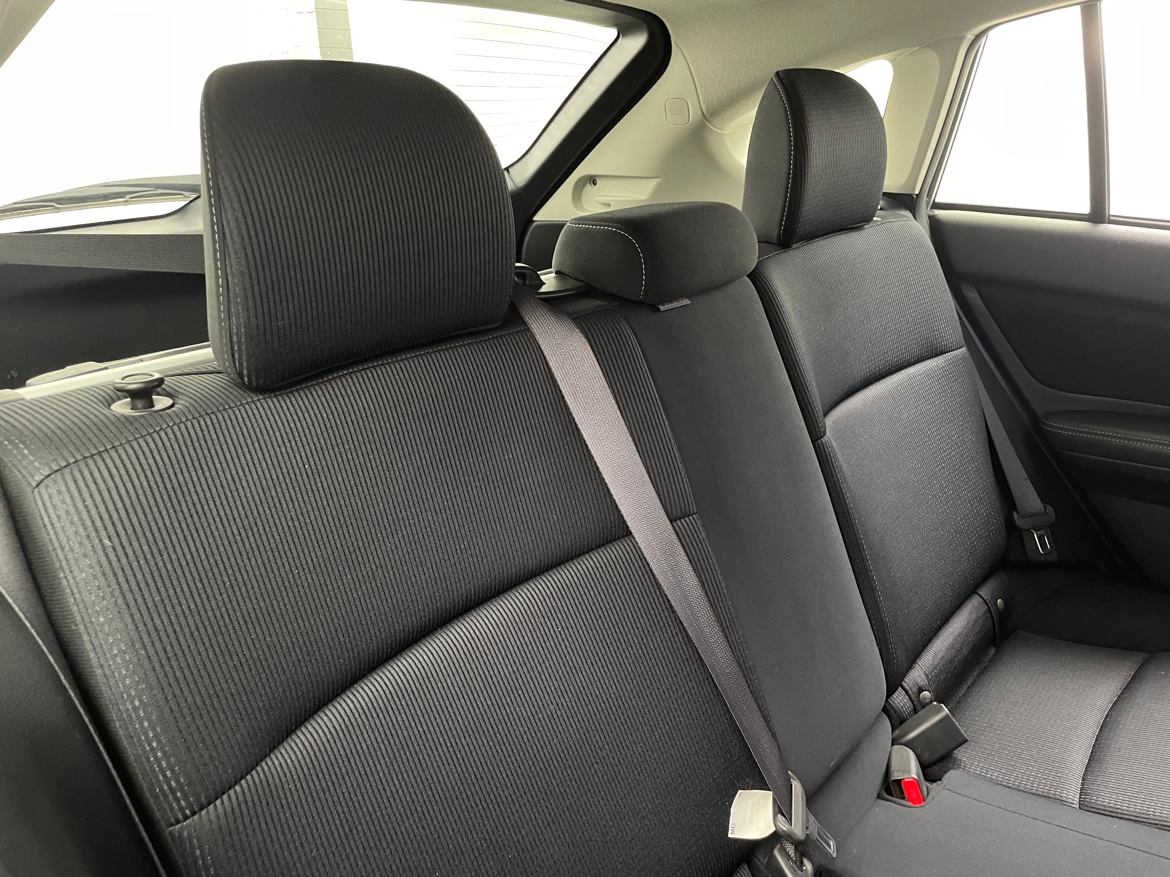 2016 Subaru Impreza Premium 6