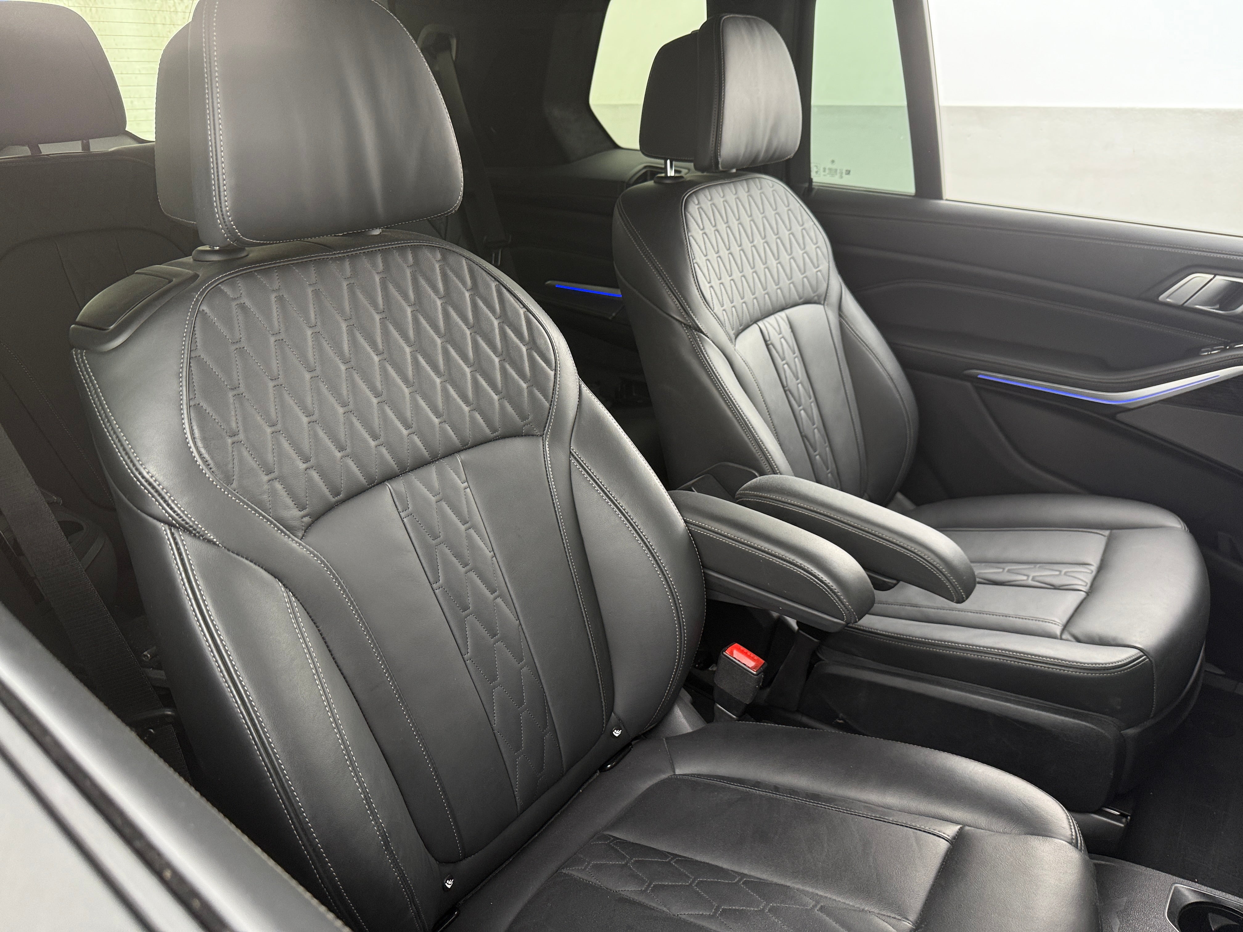 2019 BMW X7 xDrive50i 5