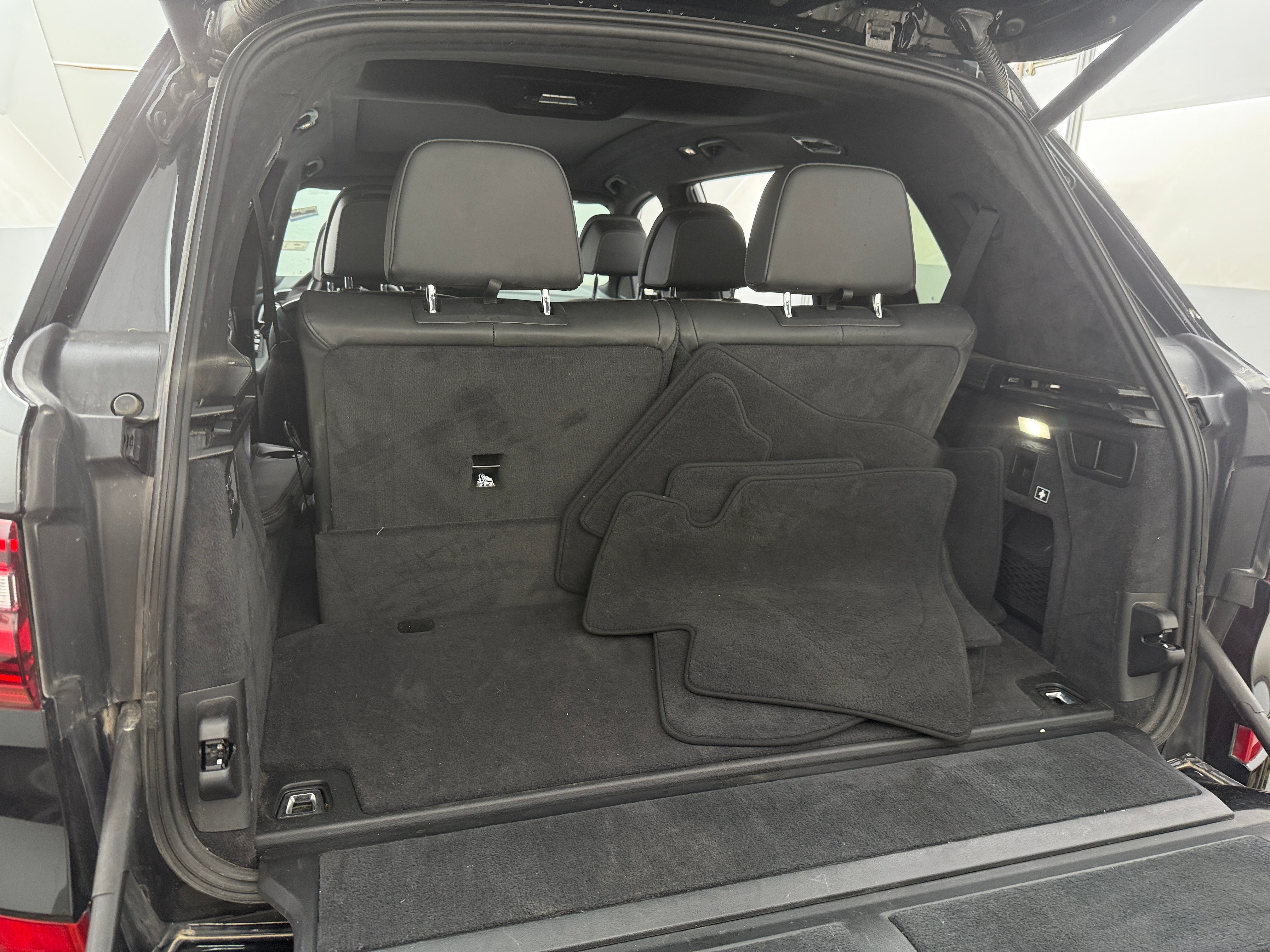 2019 BMW X7 xDrive50i 6