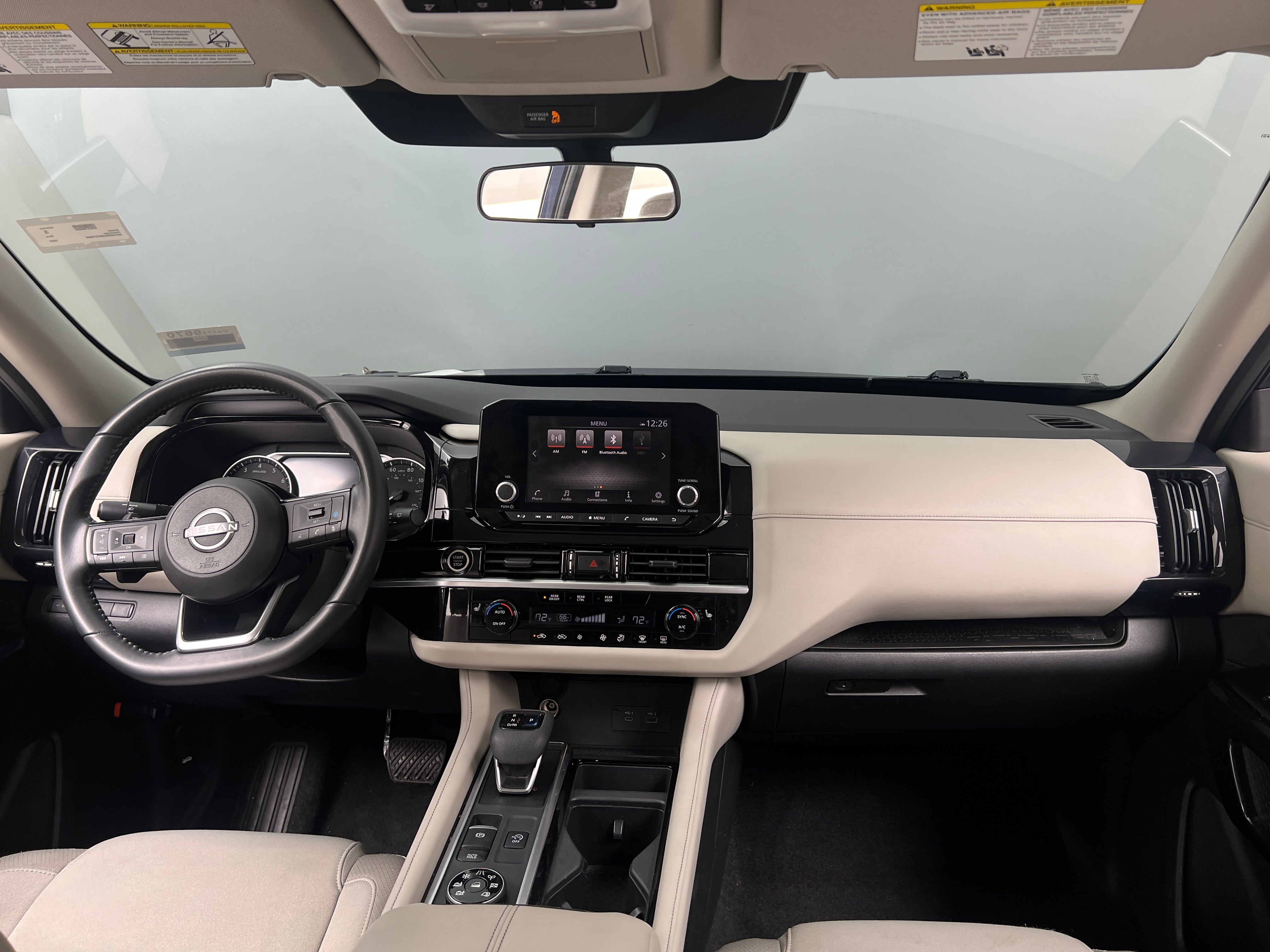 2022 Nissan Pathfinder SV 3