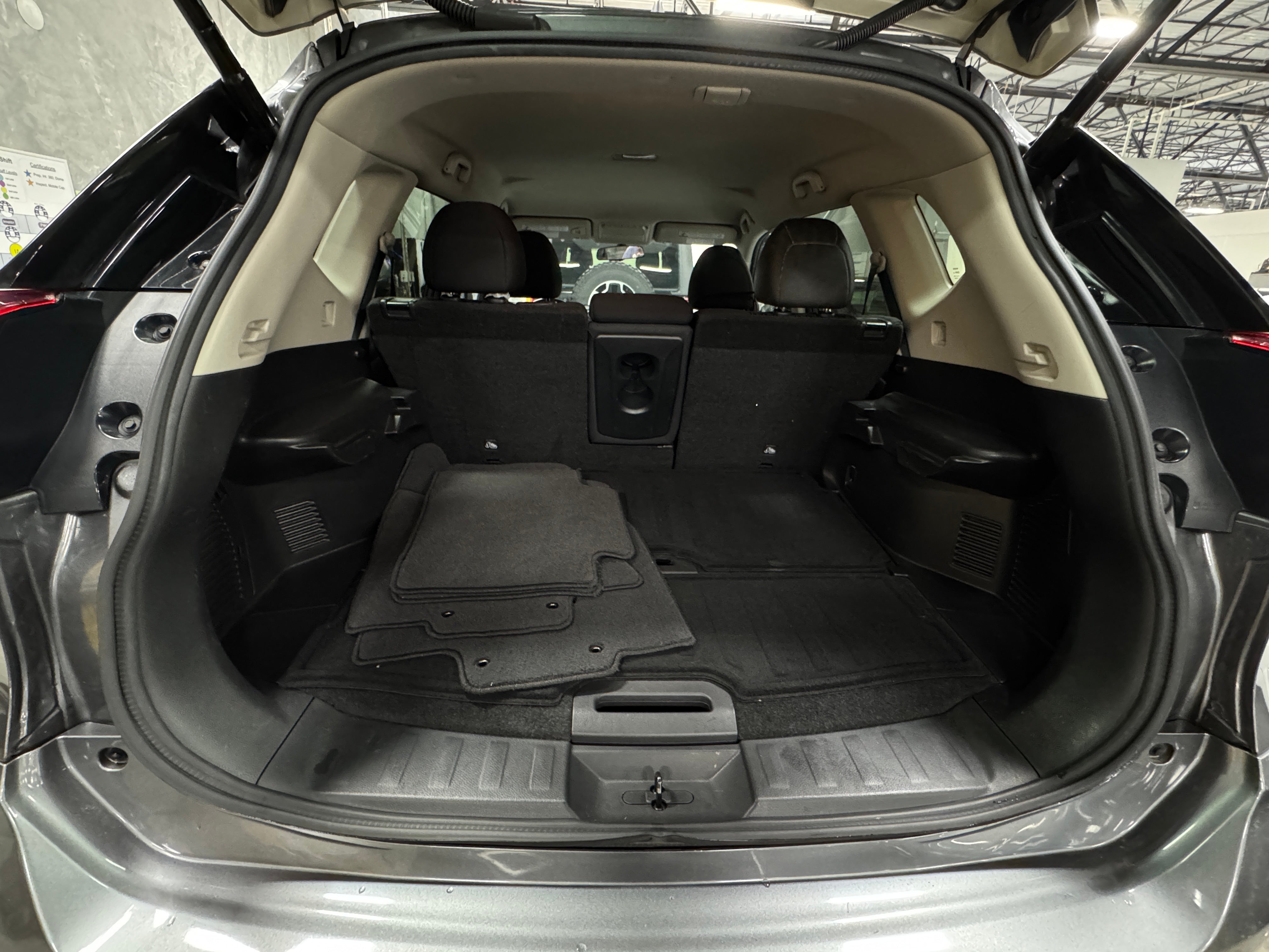 2018 Nissan Rogue SV 7