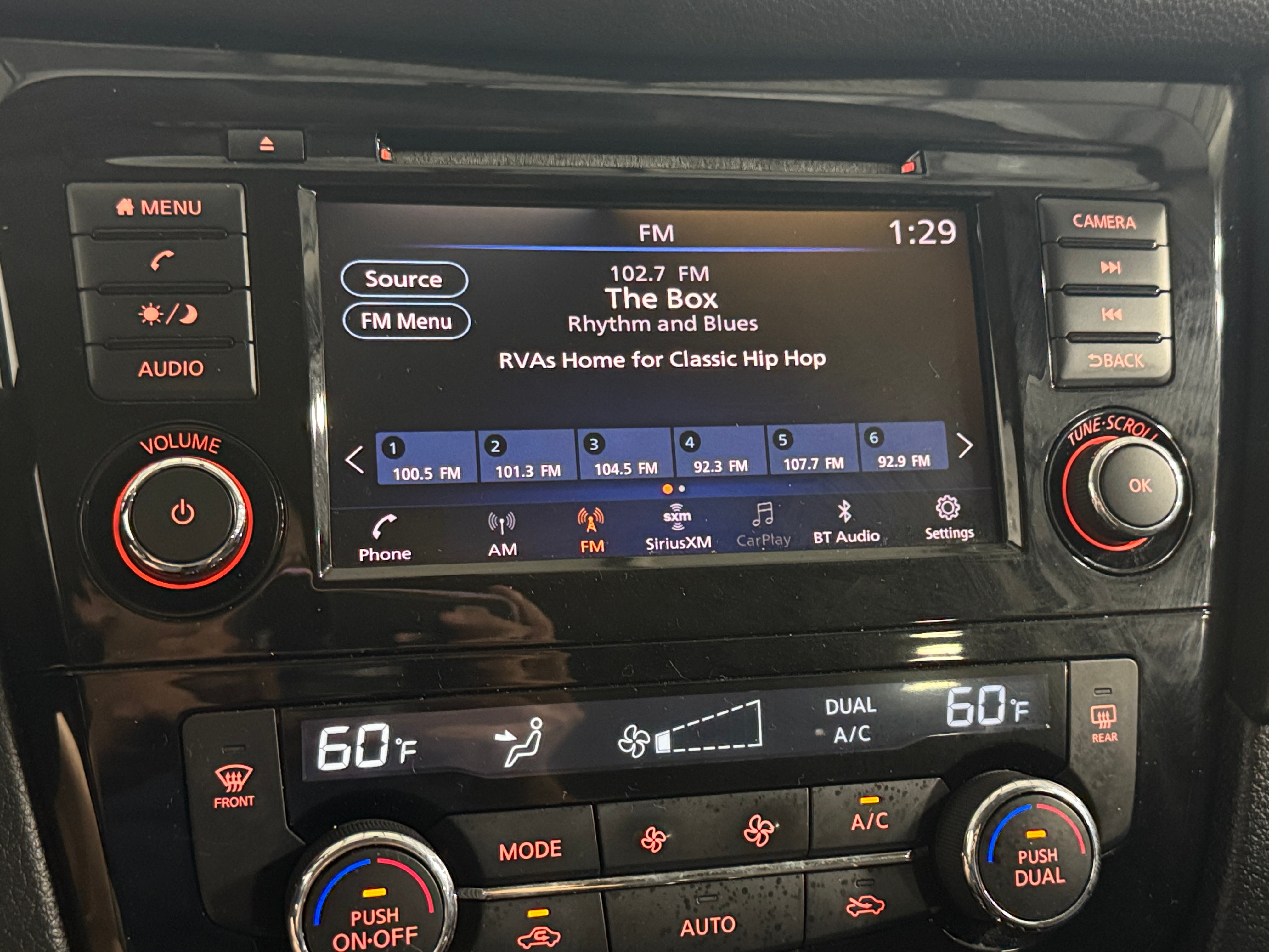 2018 Nissan Rogue SV 4