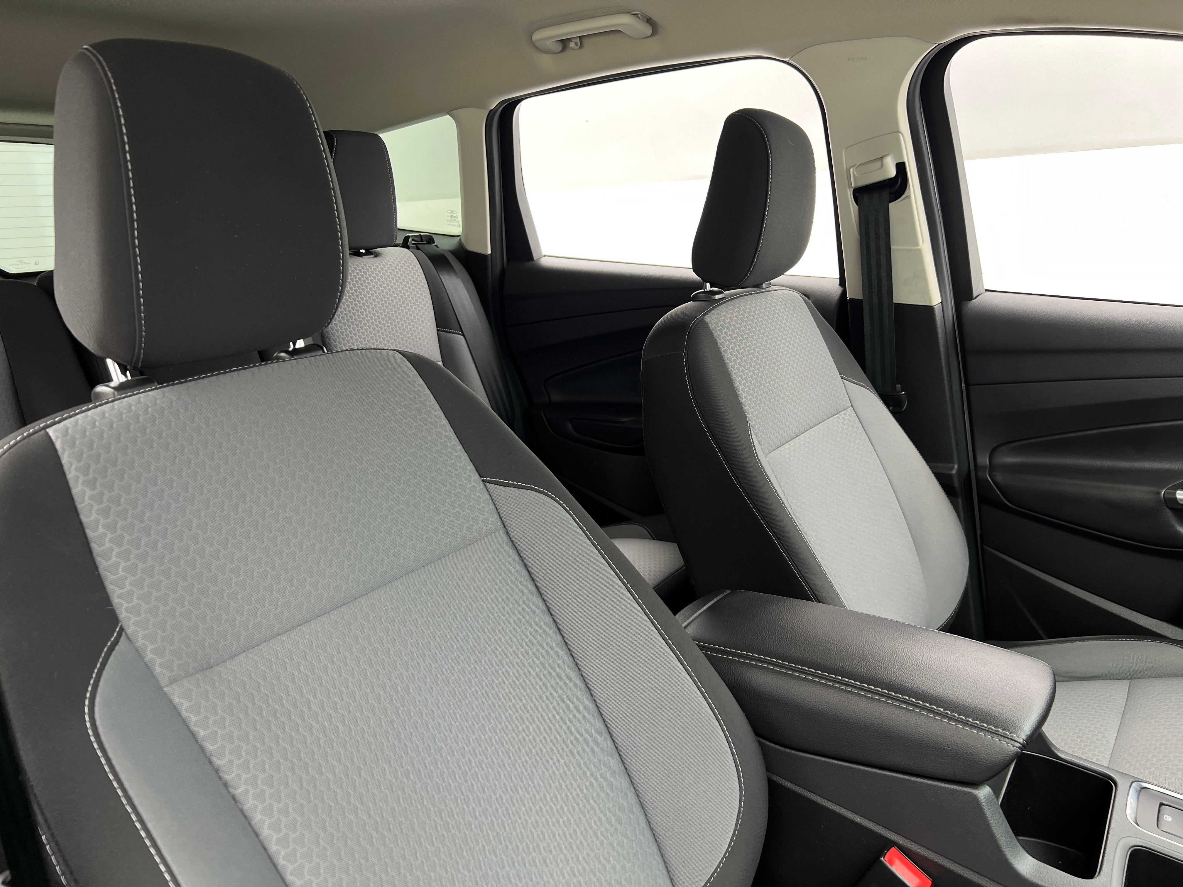2018 Ford Escape SE 2