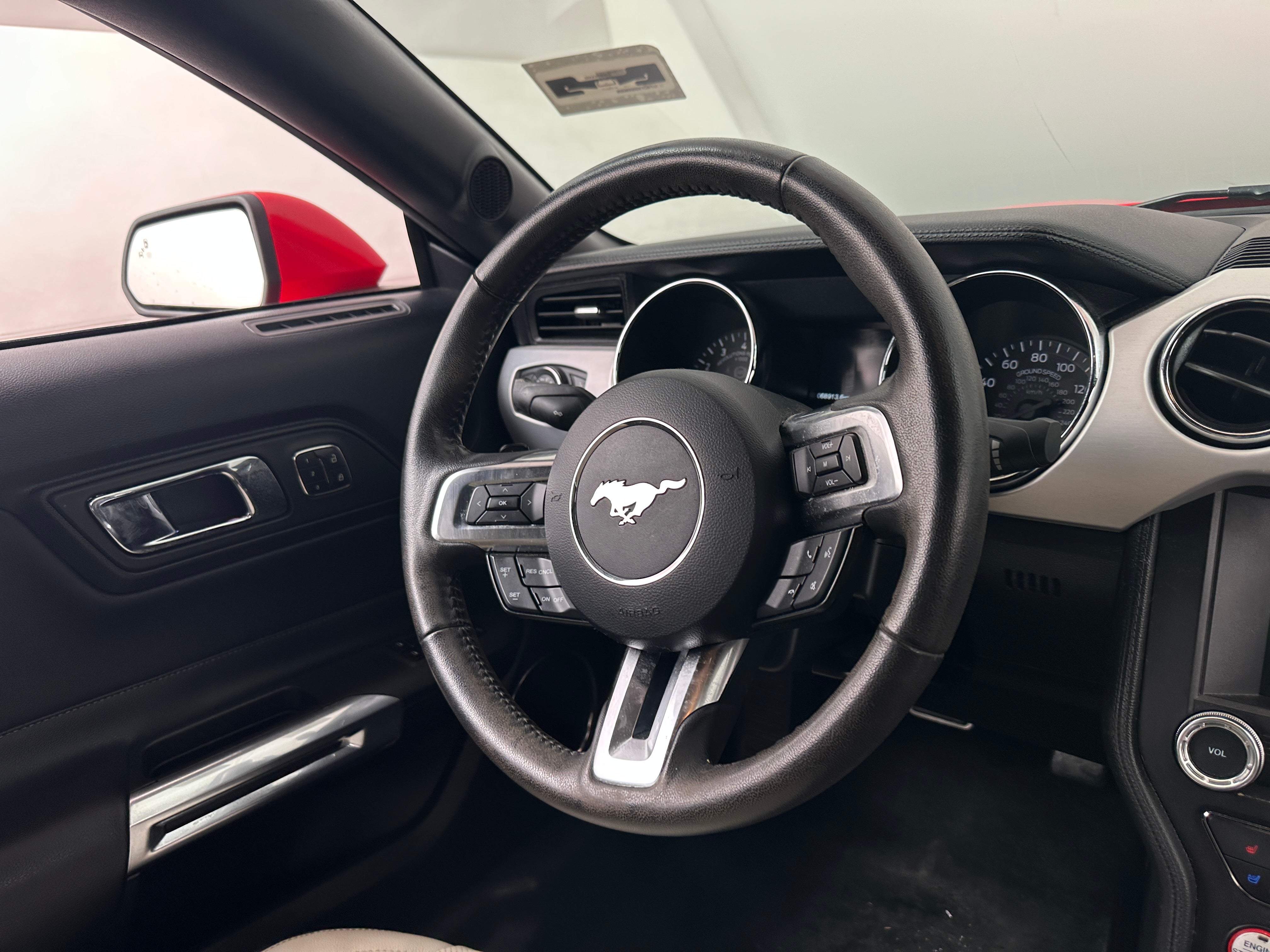 2016 Ford Mustang GT Premium 3