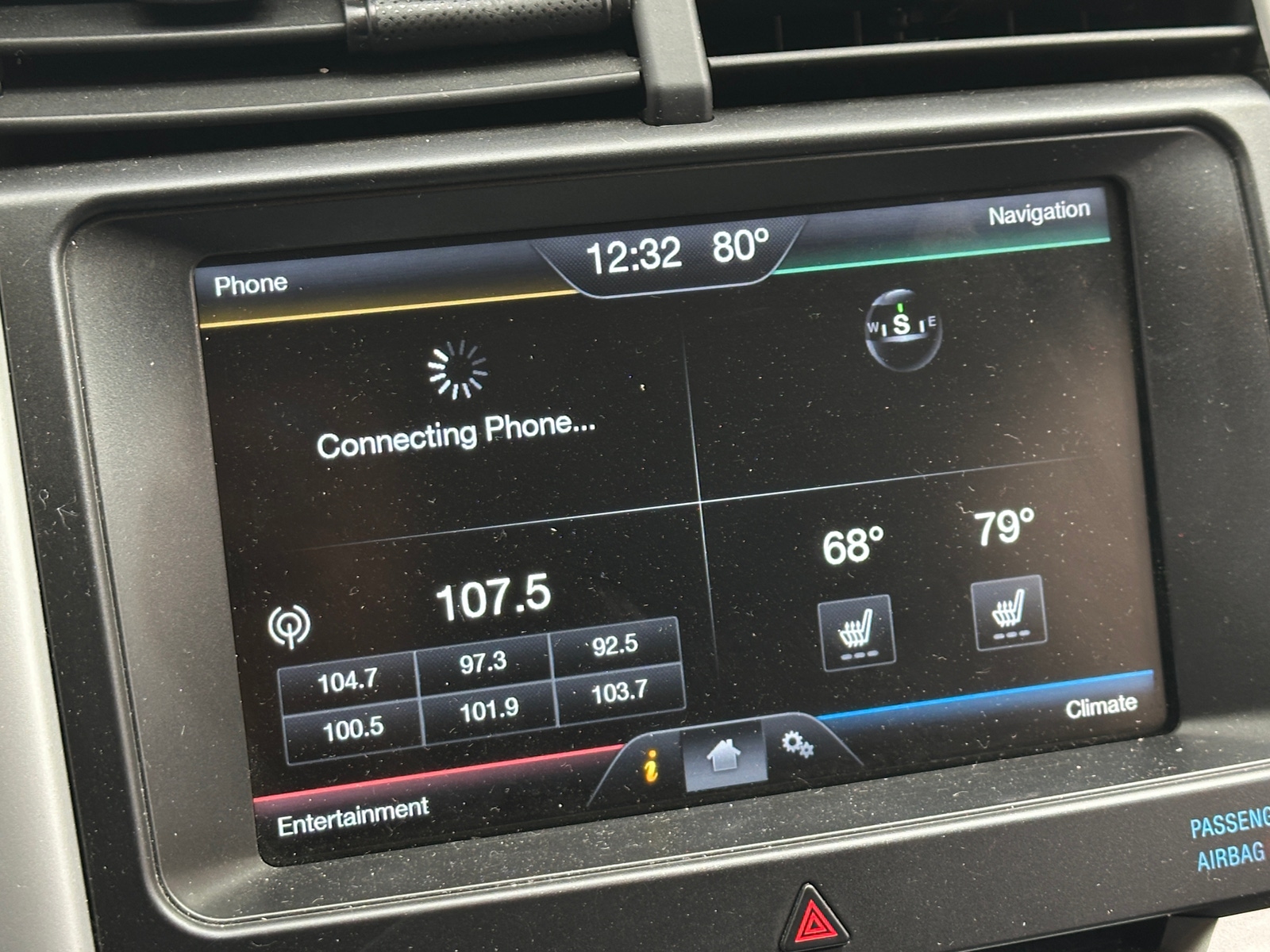 Thumbnail: 2014 Ford Edge - 3