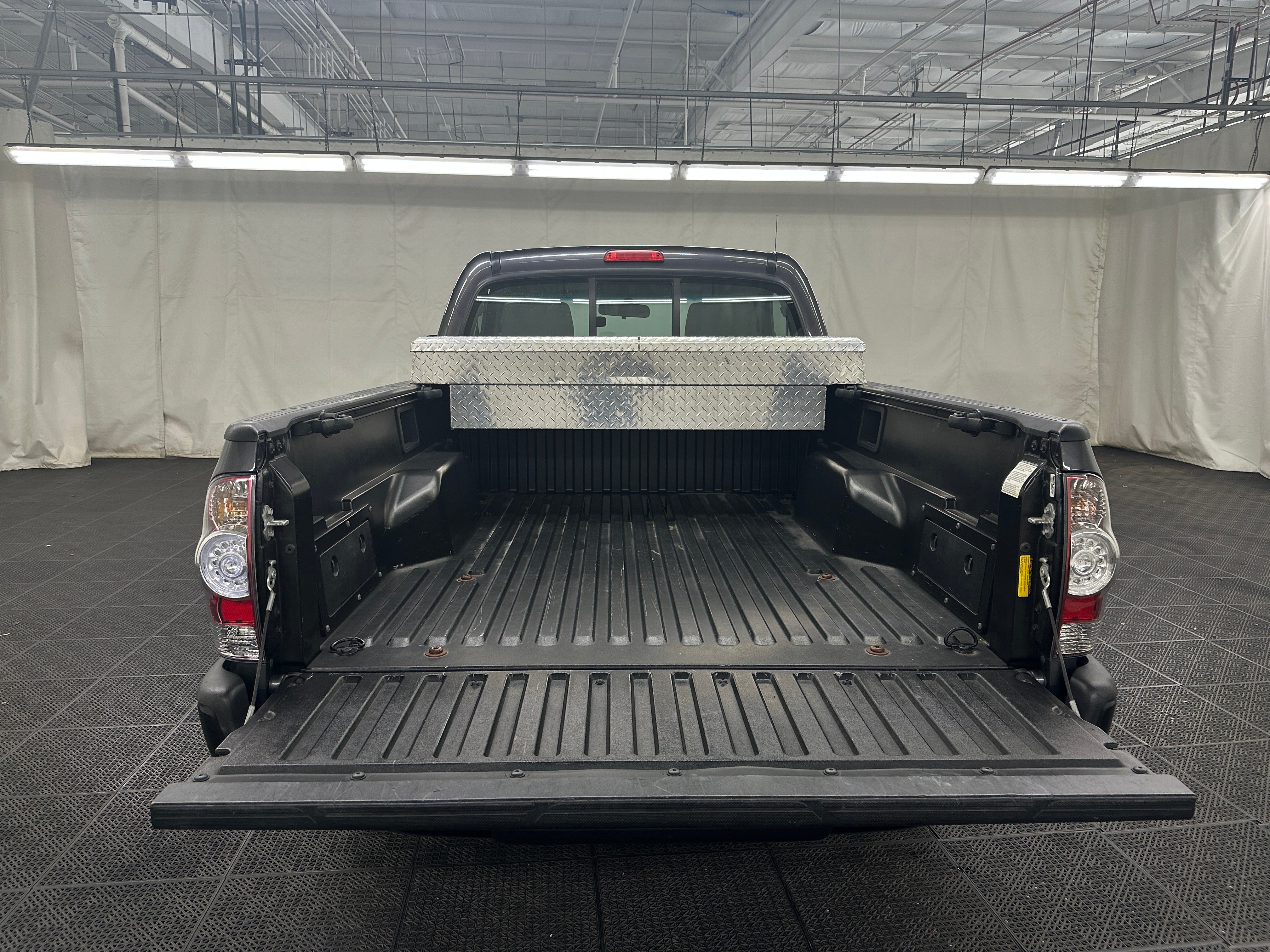 2011 Toyota Tacoma  6