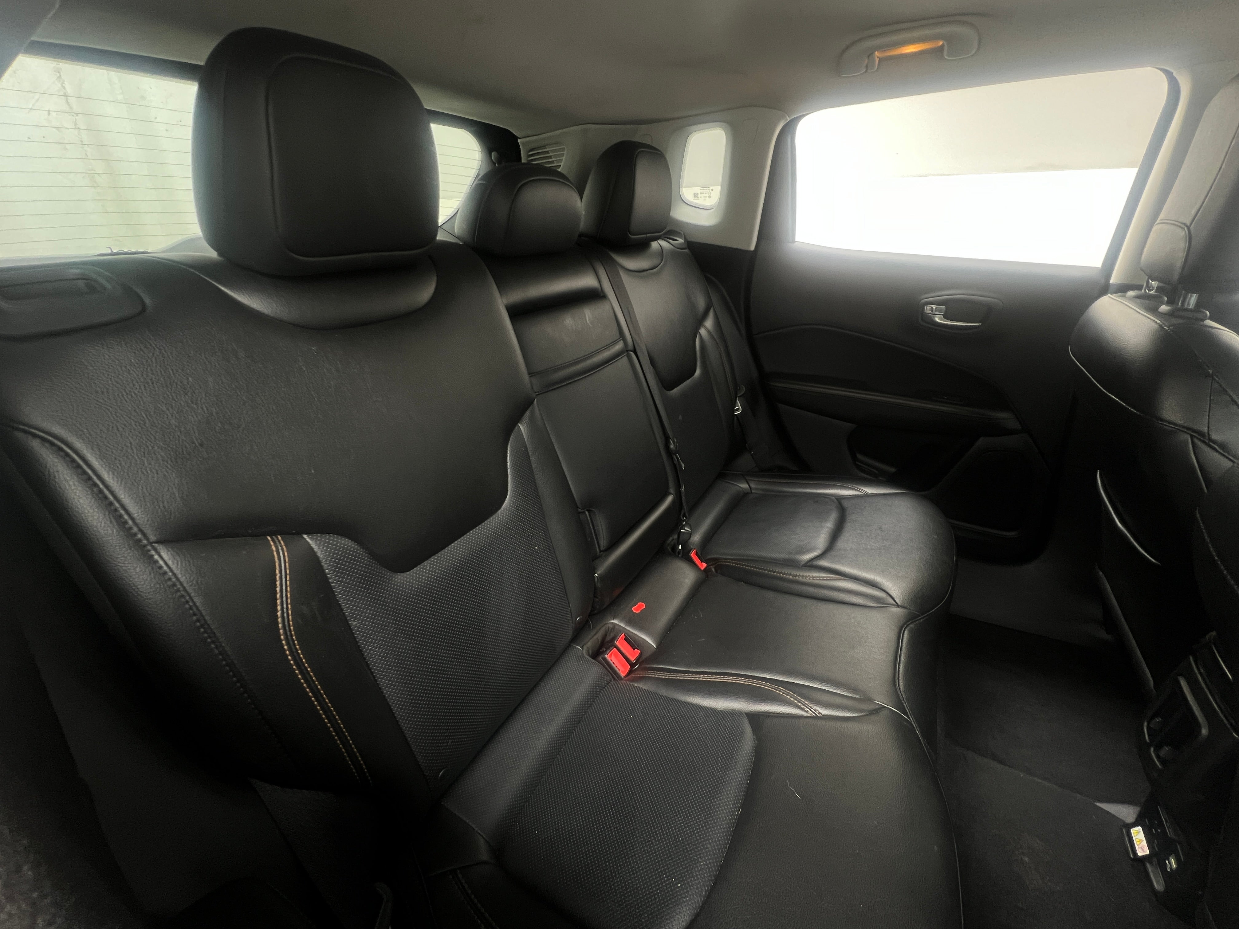 2018 Jeep Compass Limited 5