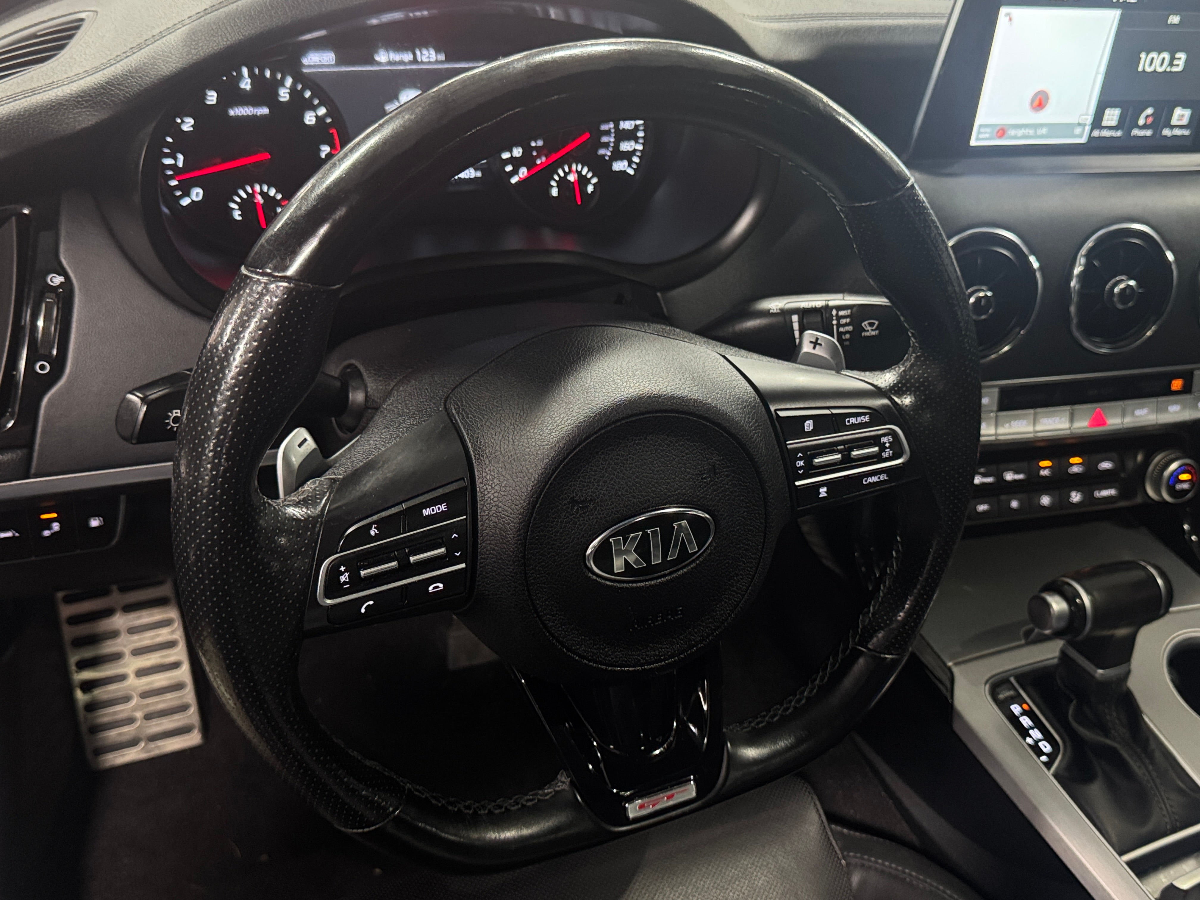 2019 Kia Stinger GT1 4