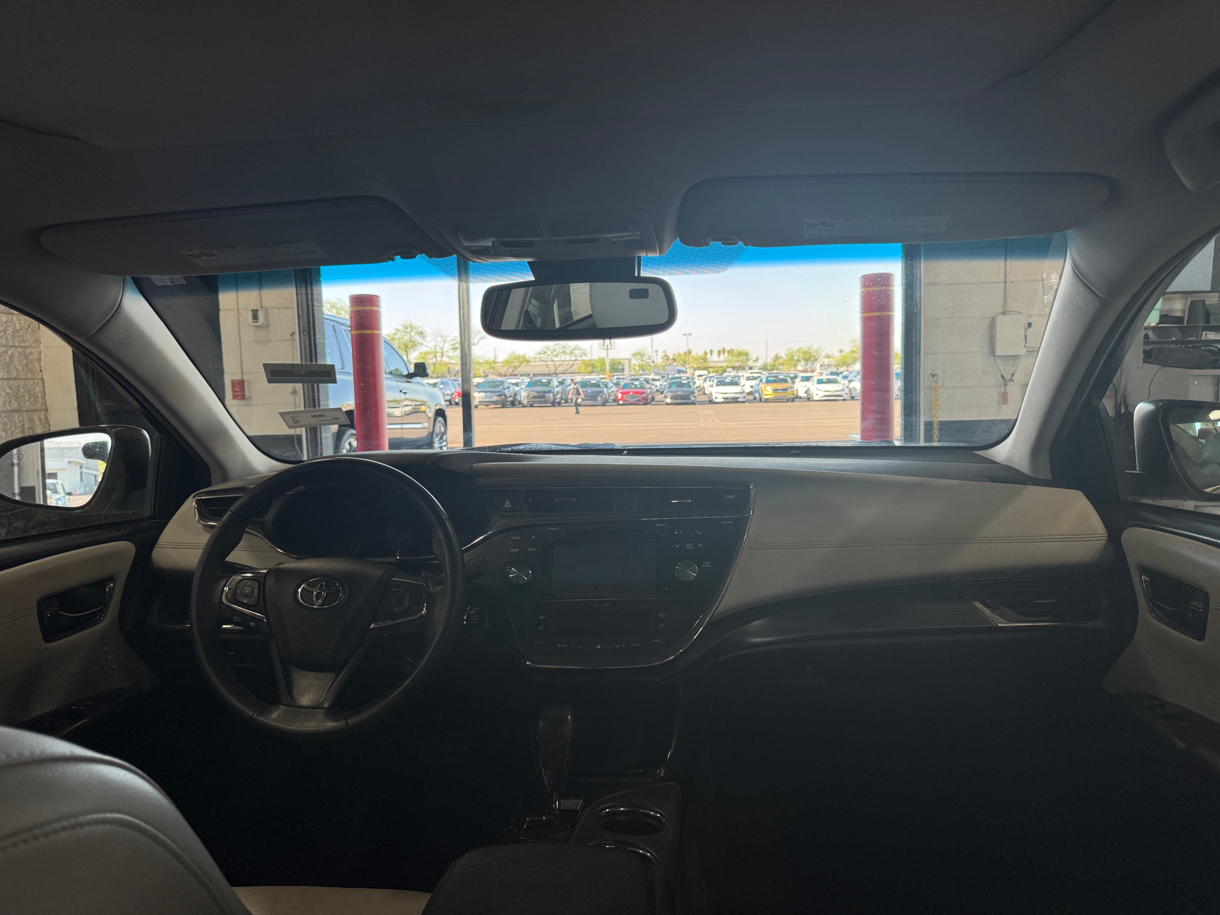 2018 Toyota Avalon XLE 2