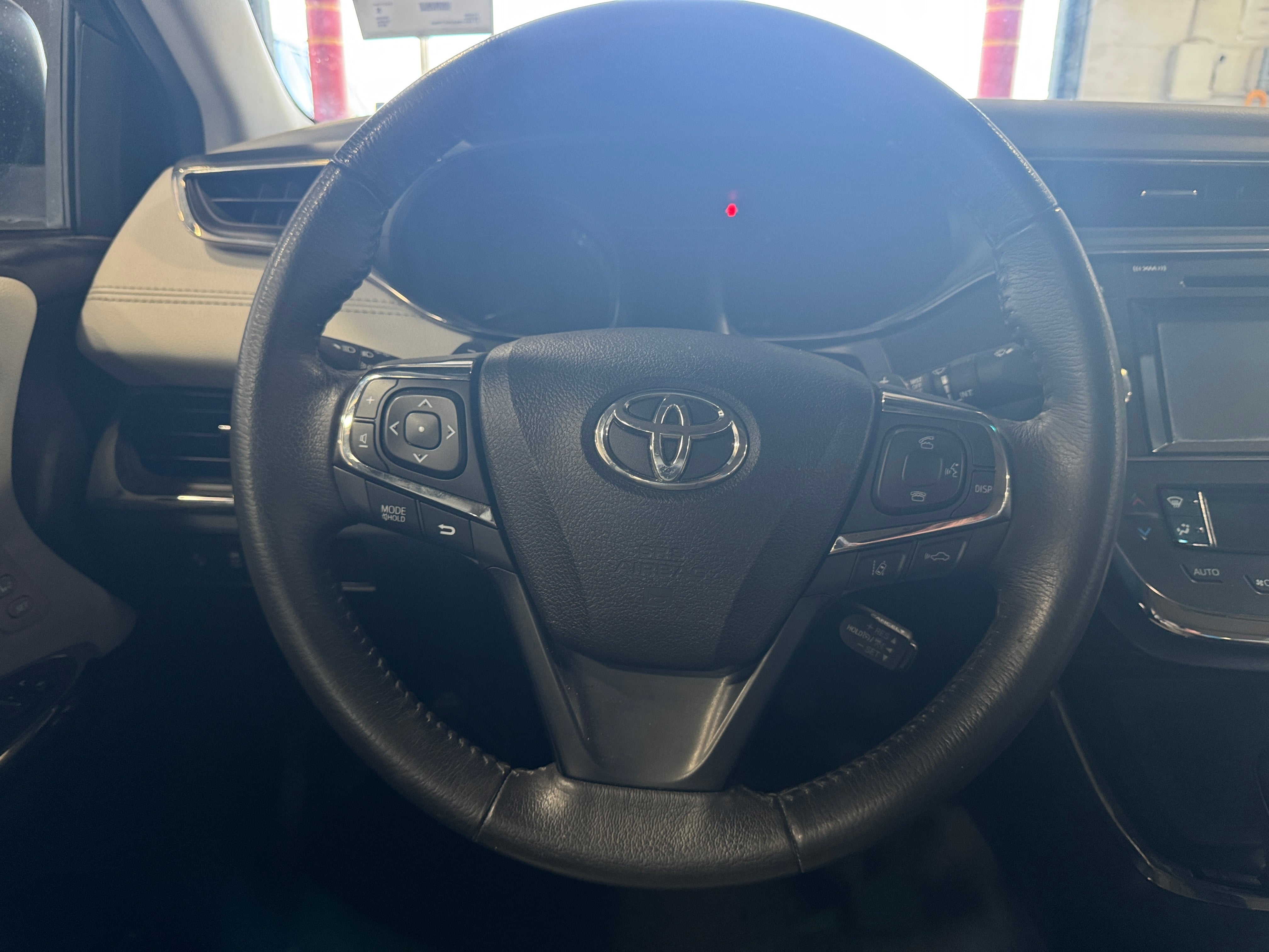 2018 Toyota Avalon XLE 4