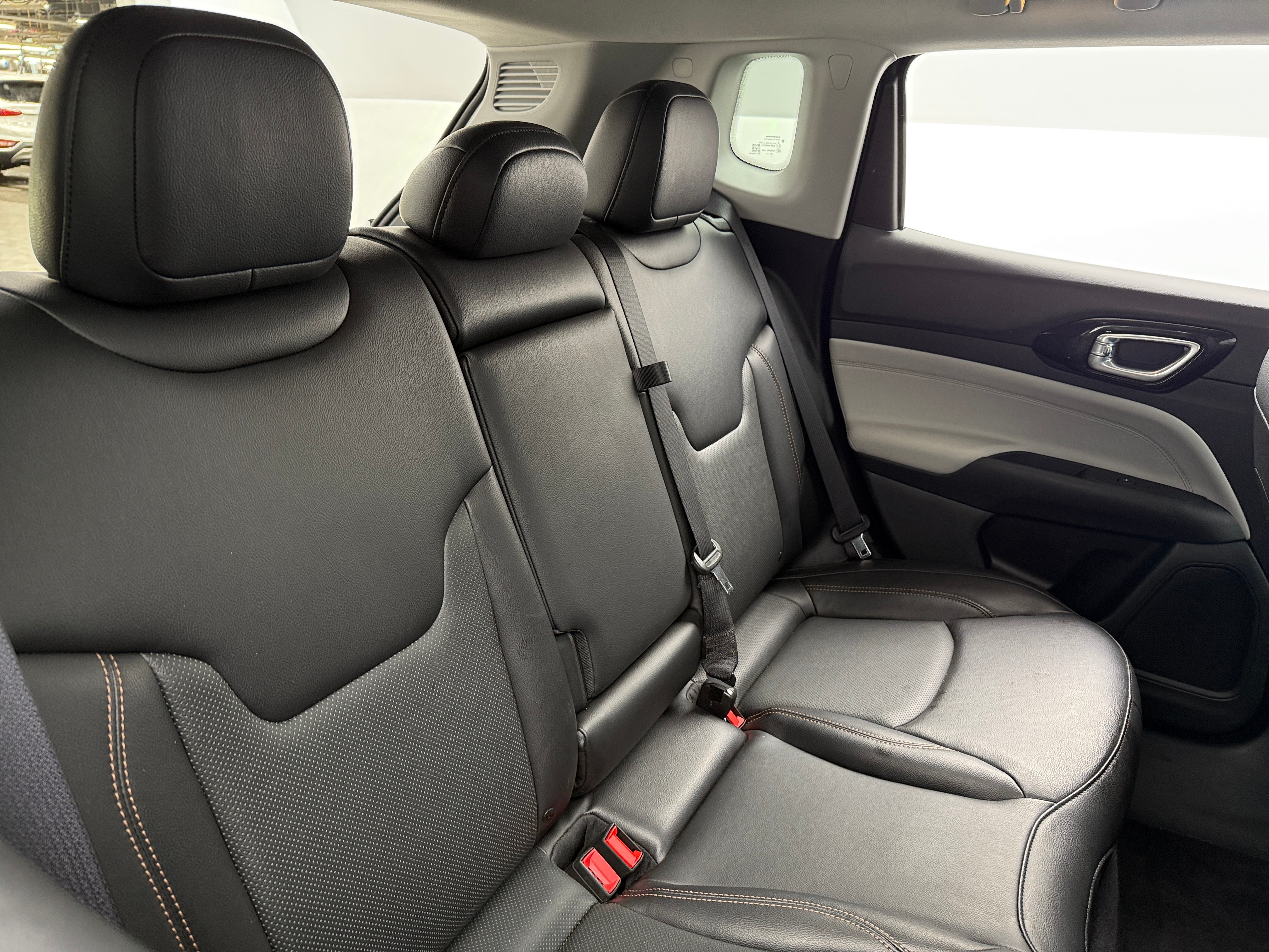 2022 Jeep Compass Limited 5