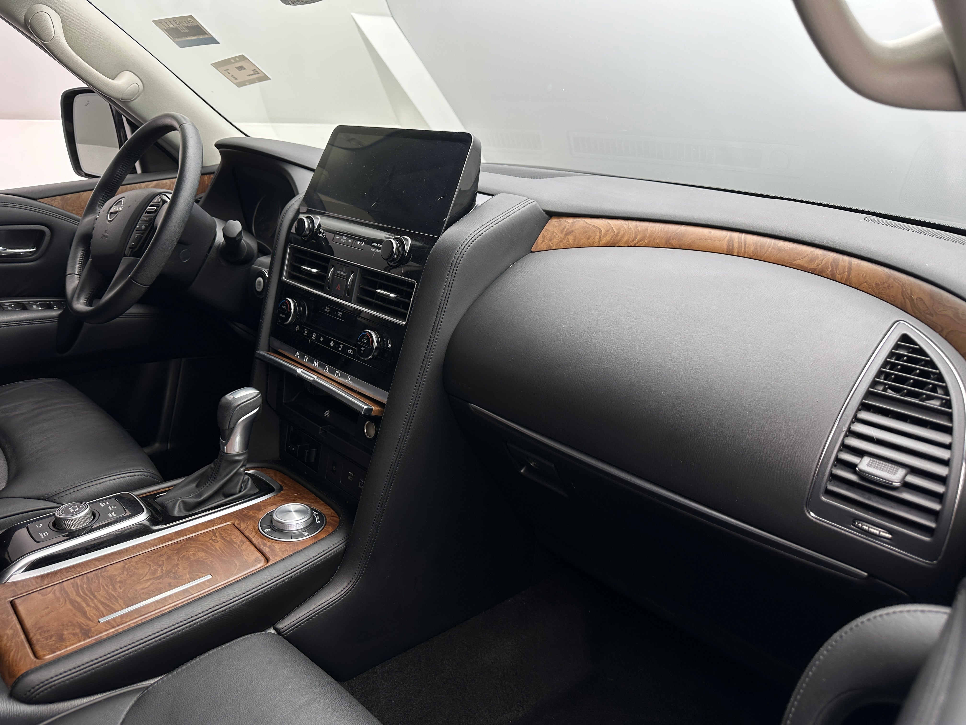 2022 Nissan Armada SL 2