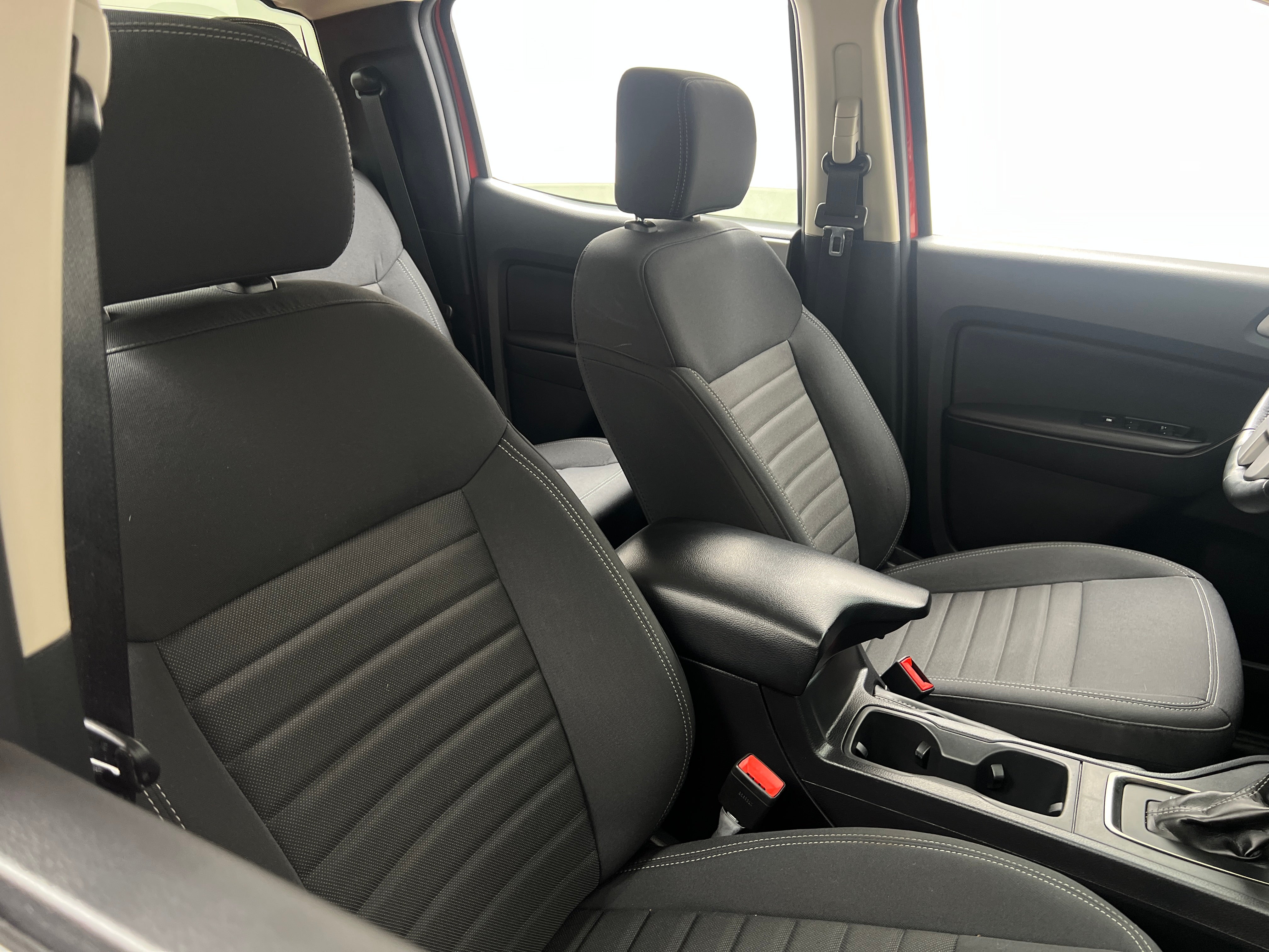 2023 Ford Ranger XLT 2