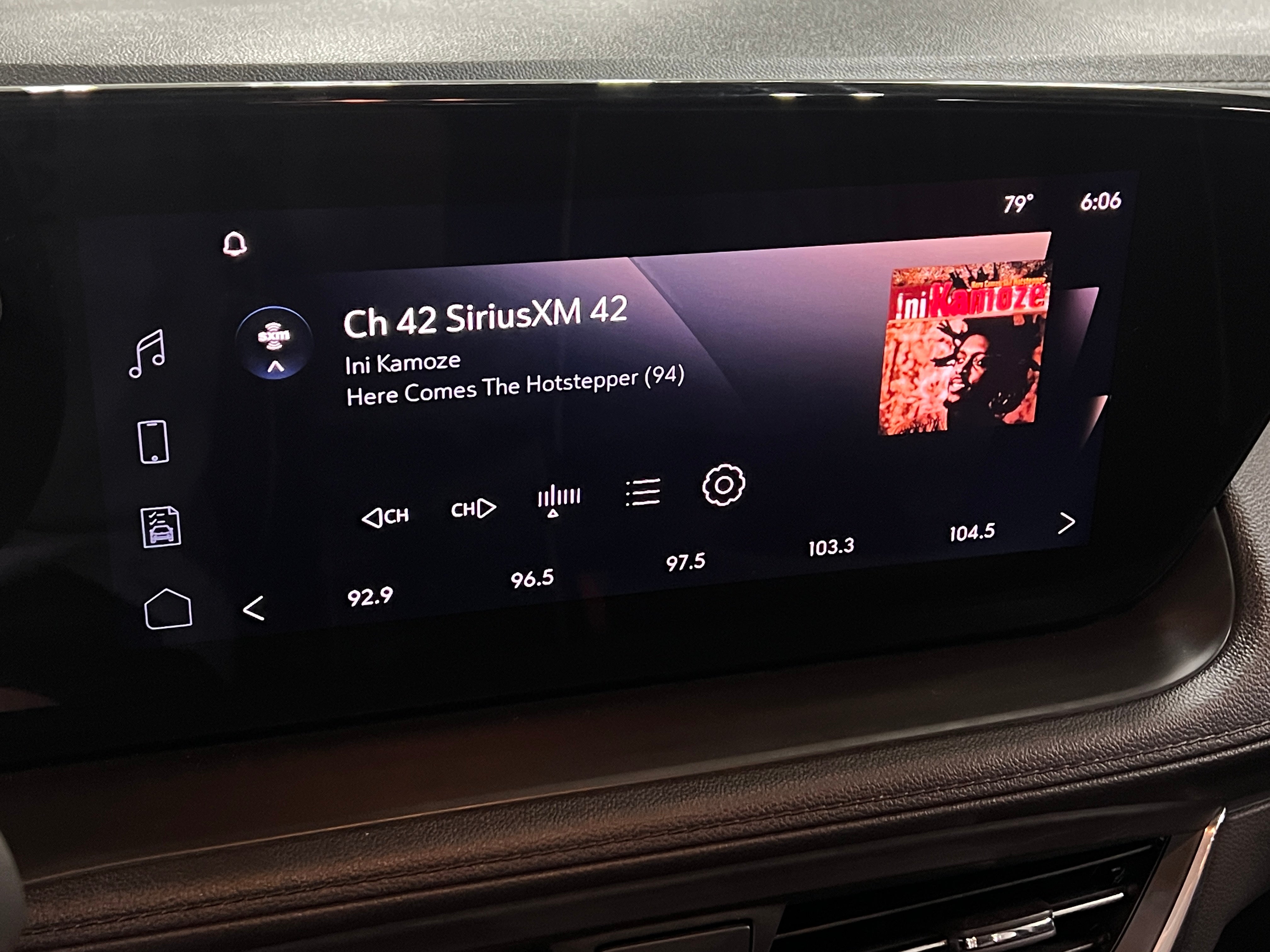 Thumbnail: 2024 Buick Encore GX - 3