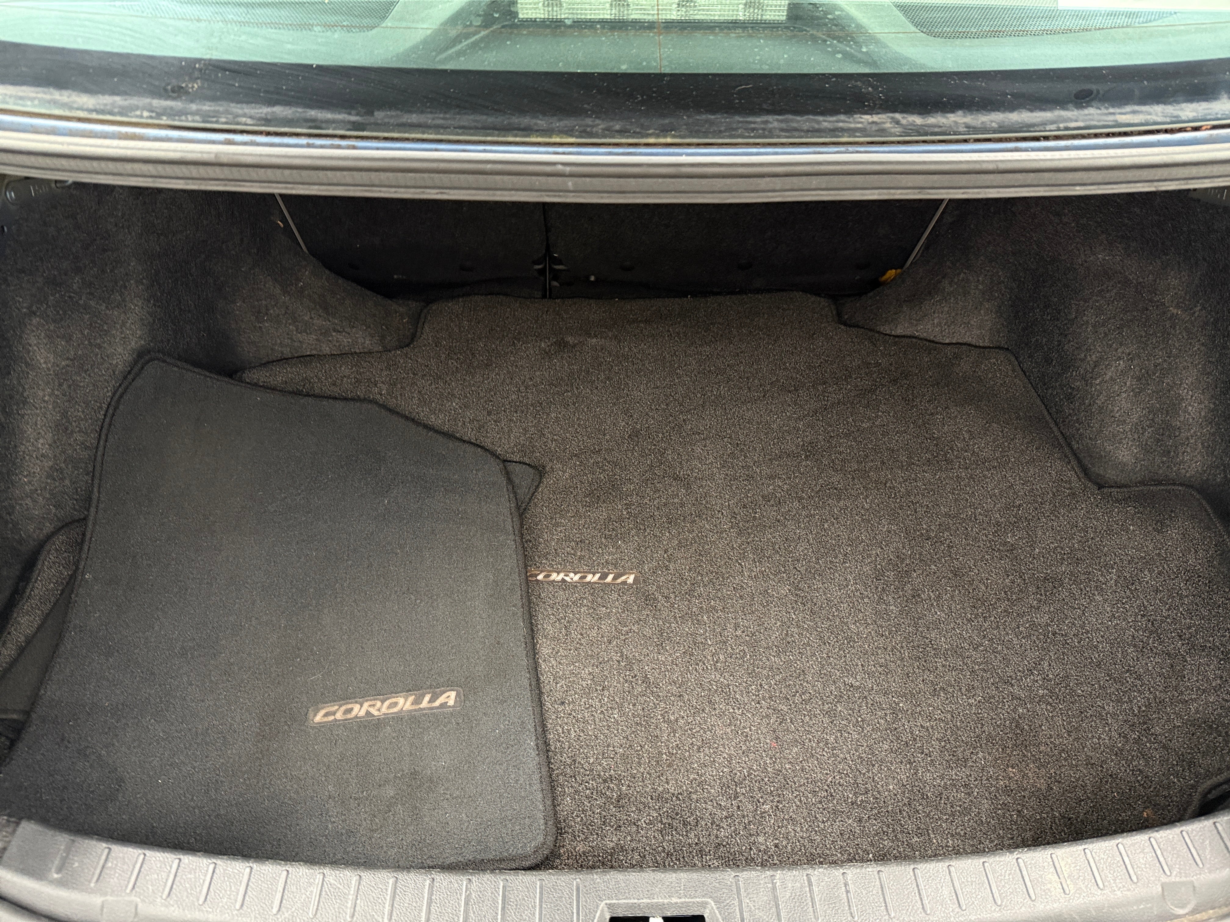 2013 Toyota Corolla LE 7