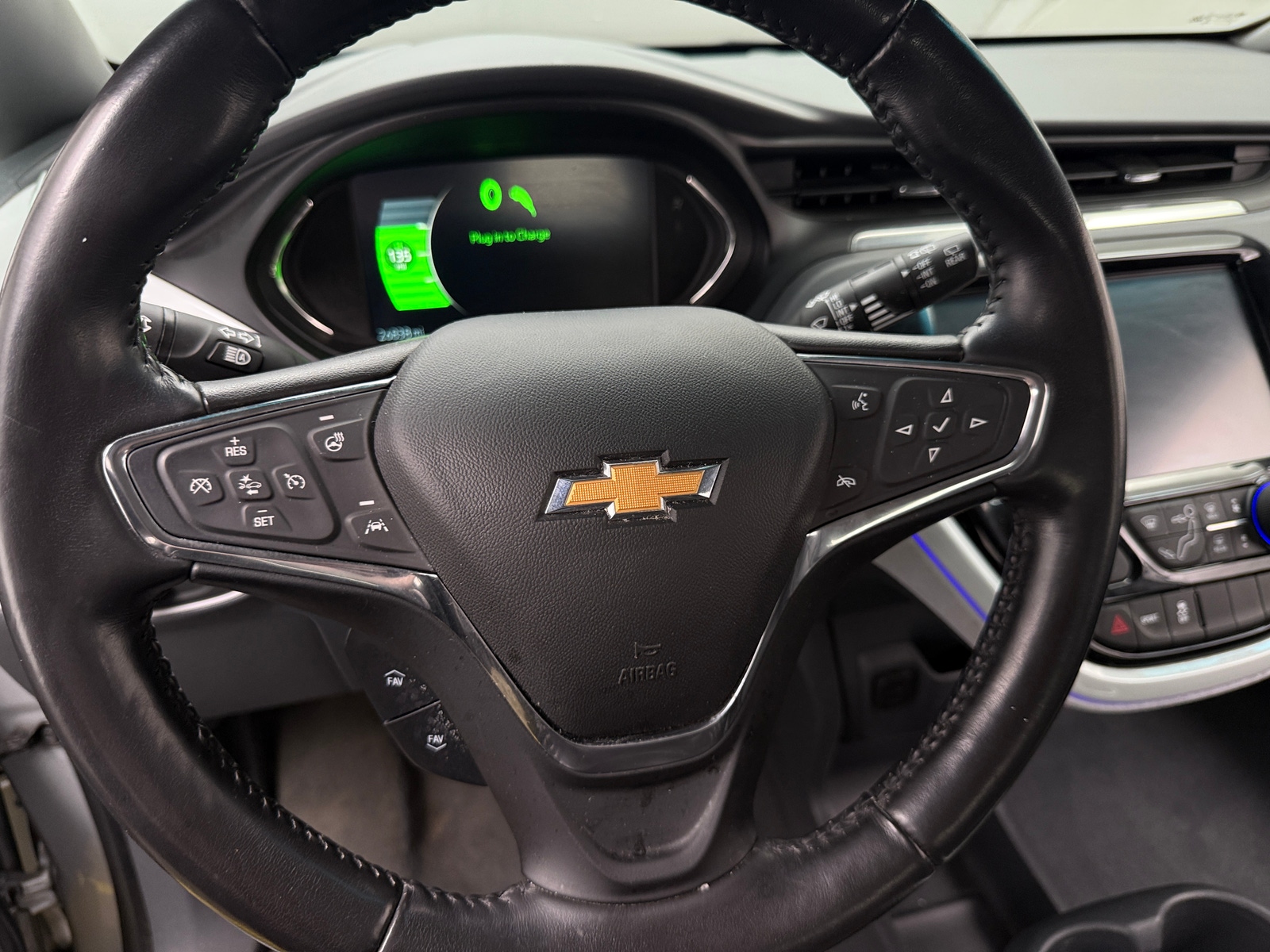Thumbnail: 2020 Chevrolet Bolt EV - 4