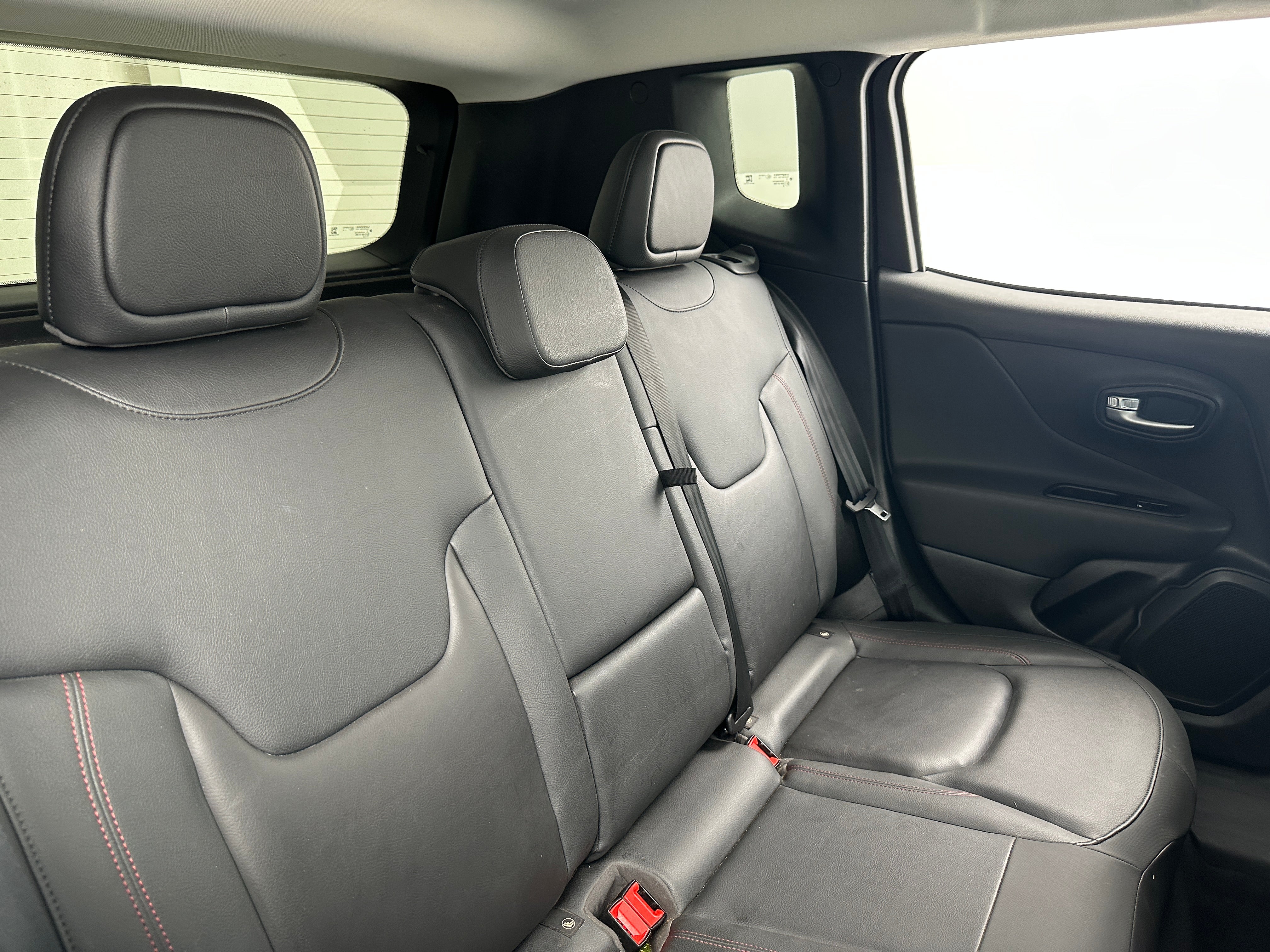 Thumbnail: 2020 Jeep Renegade - 5