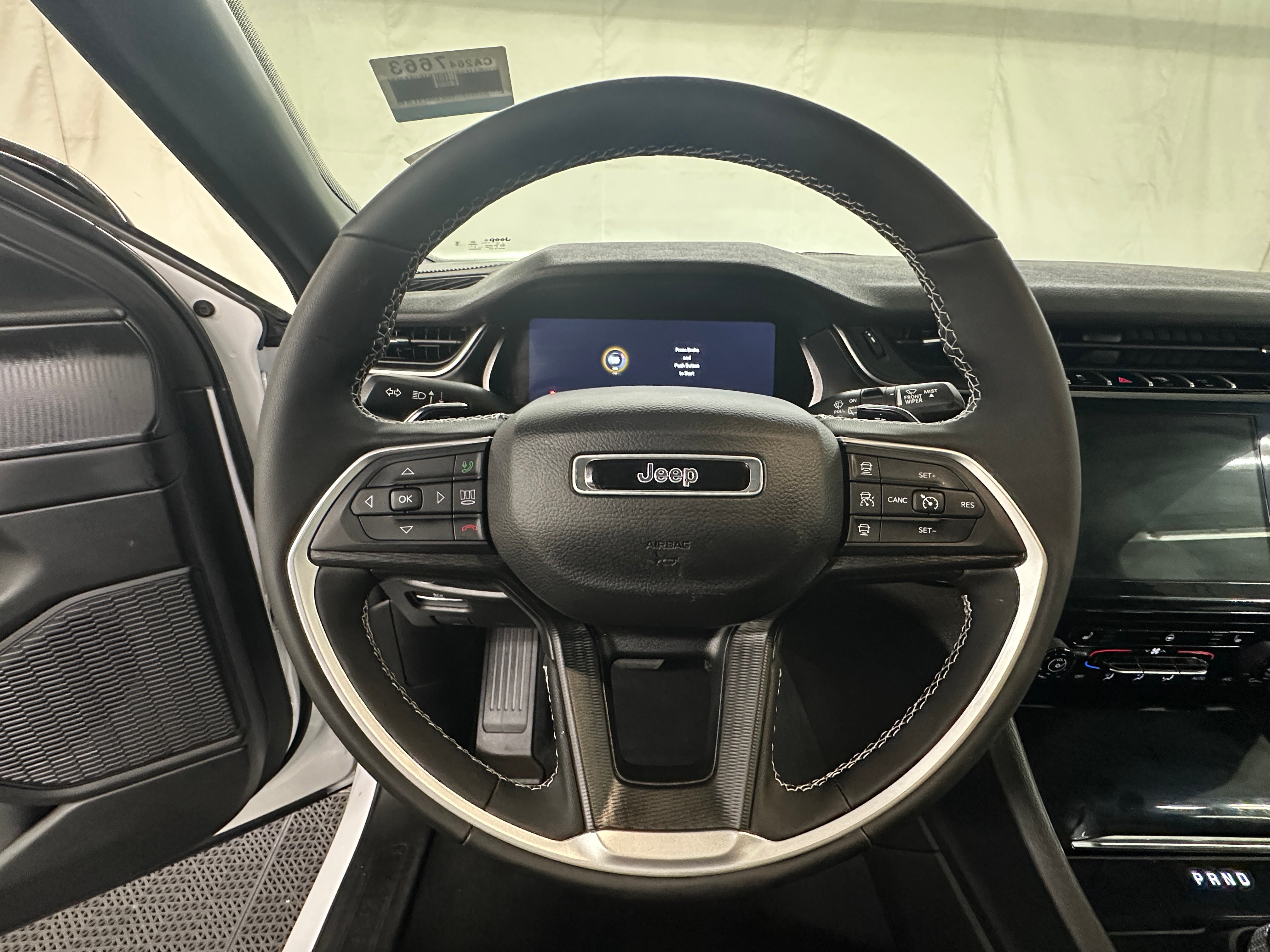 2024 Jeep Grand Cherokee Altitude 4
