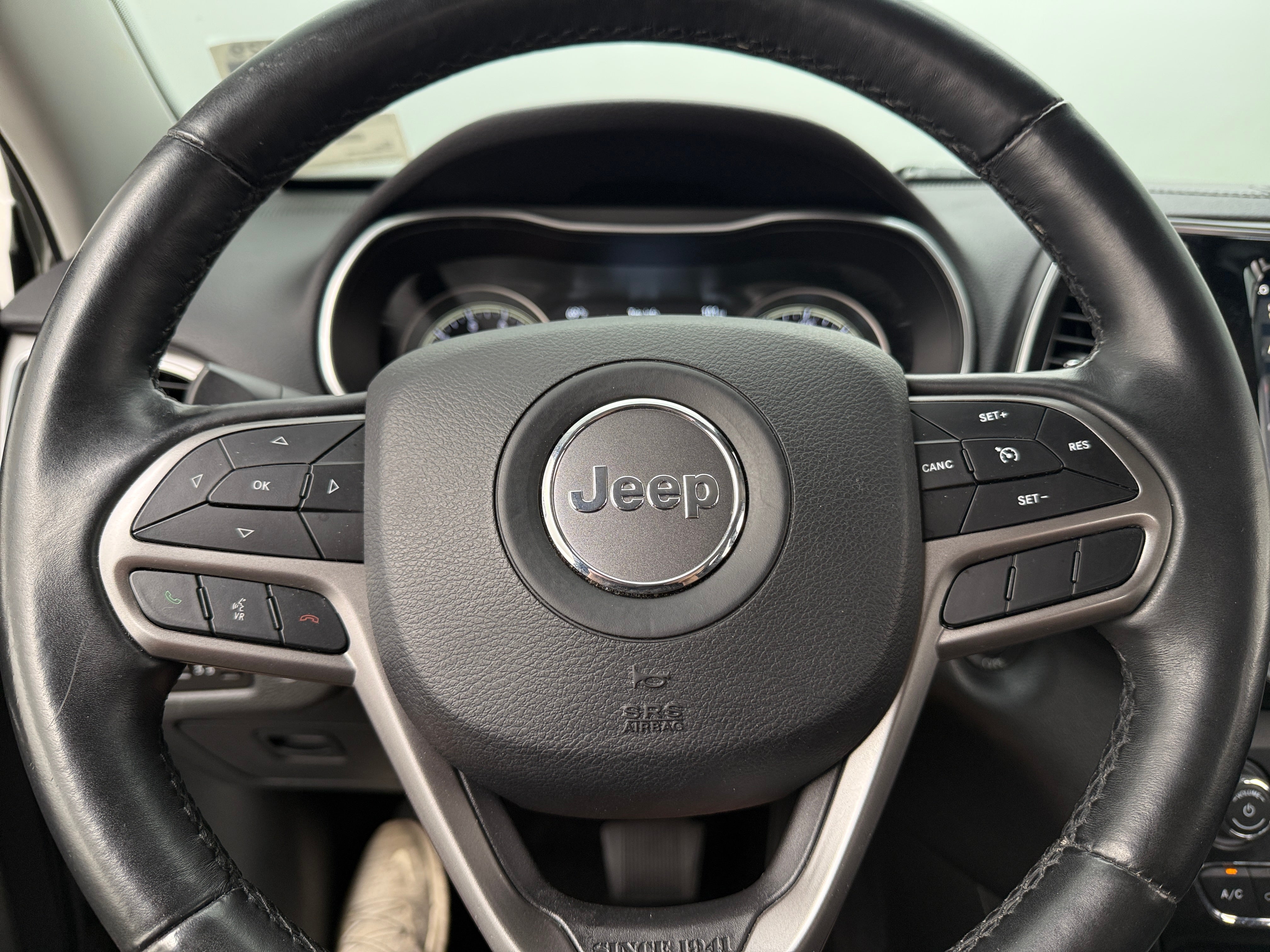 2019 Jeep Cherokee Limited Edition 4