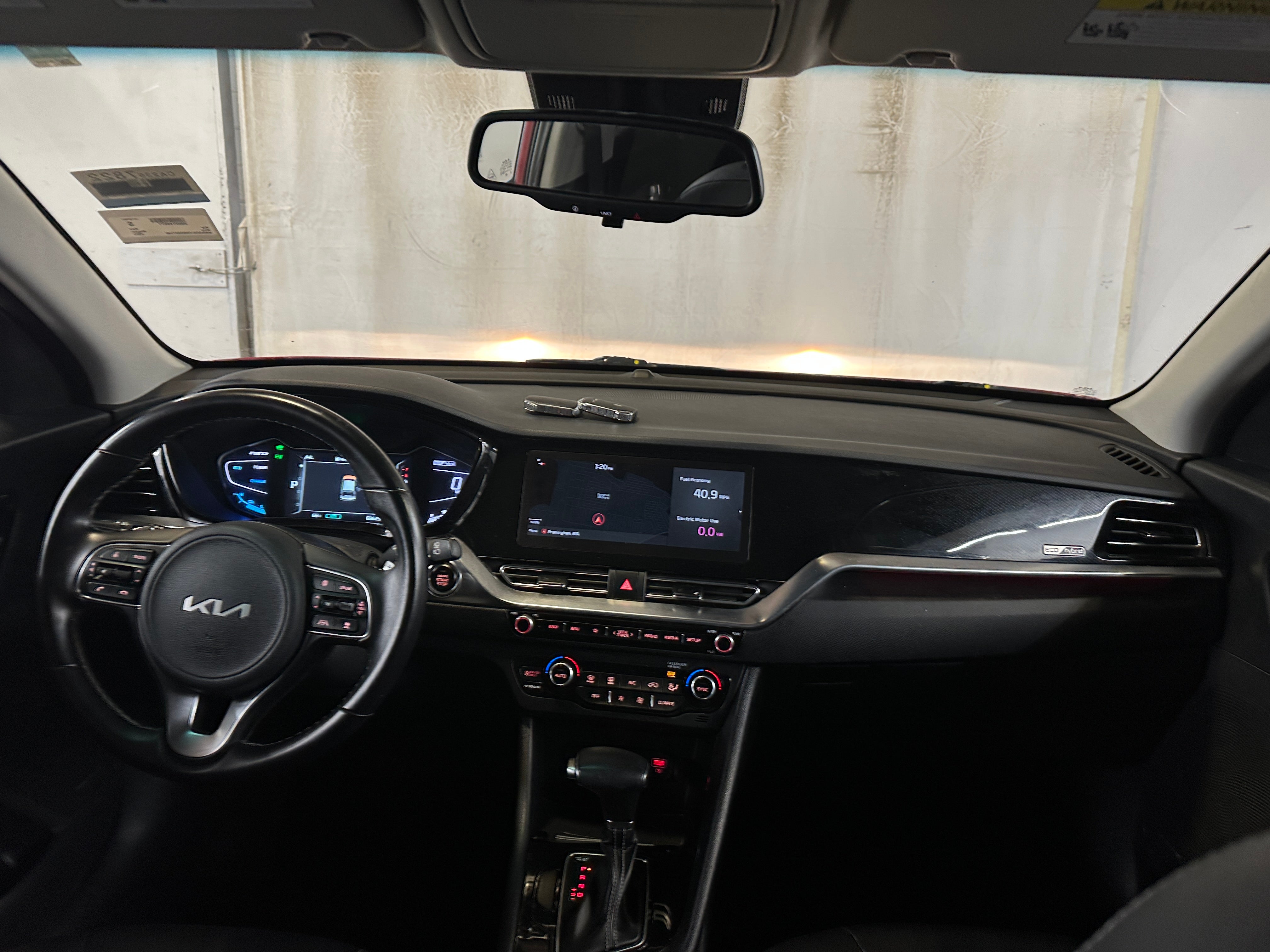 2022 Kia Niro Touring 3