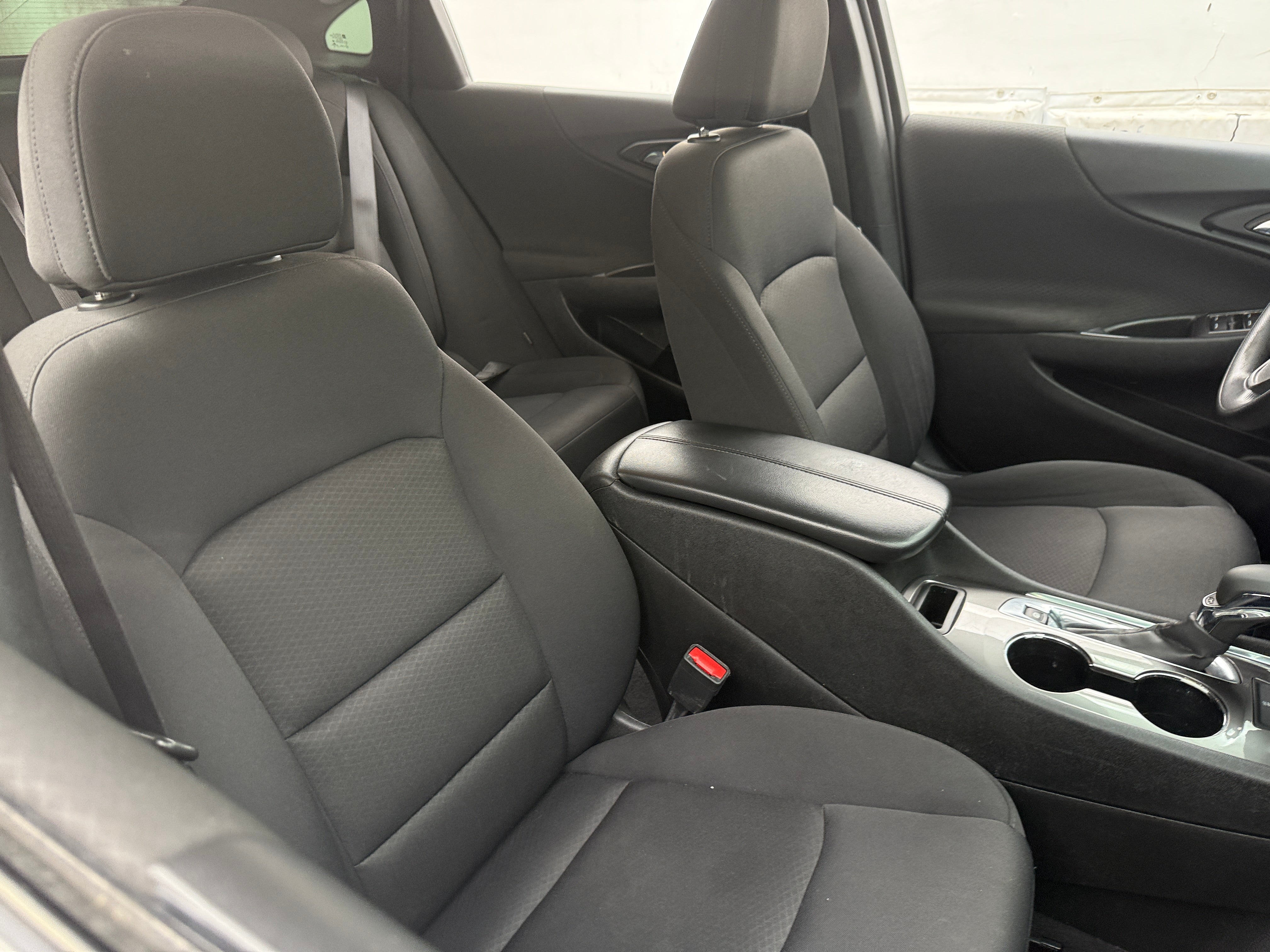 2022 Chevrolet Malibu LT 2