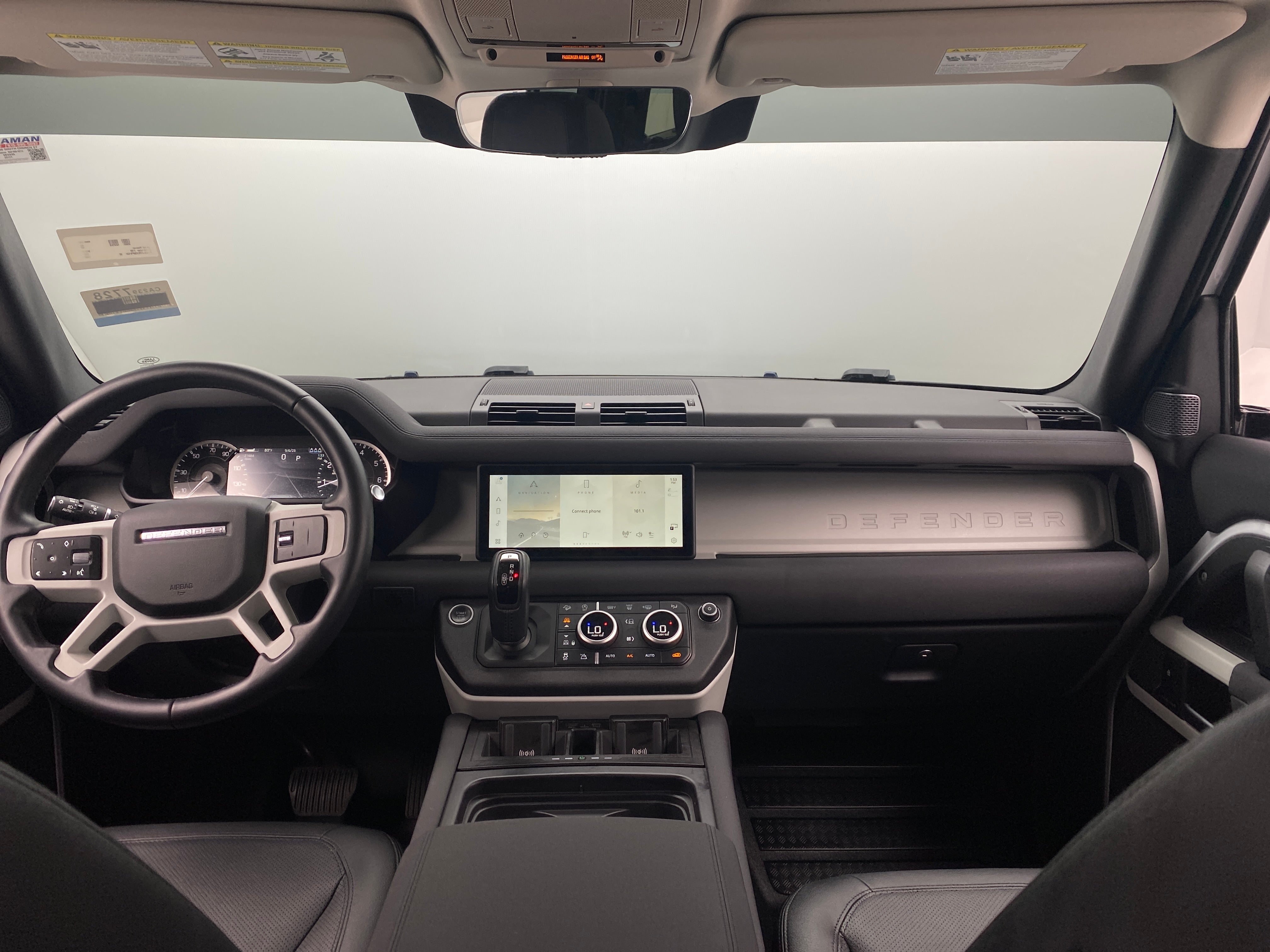 2023 Land Rover Defender 110 2