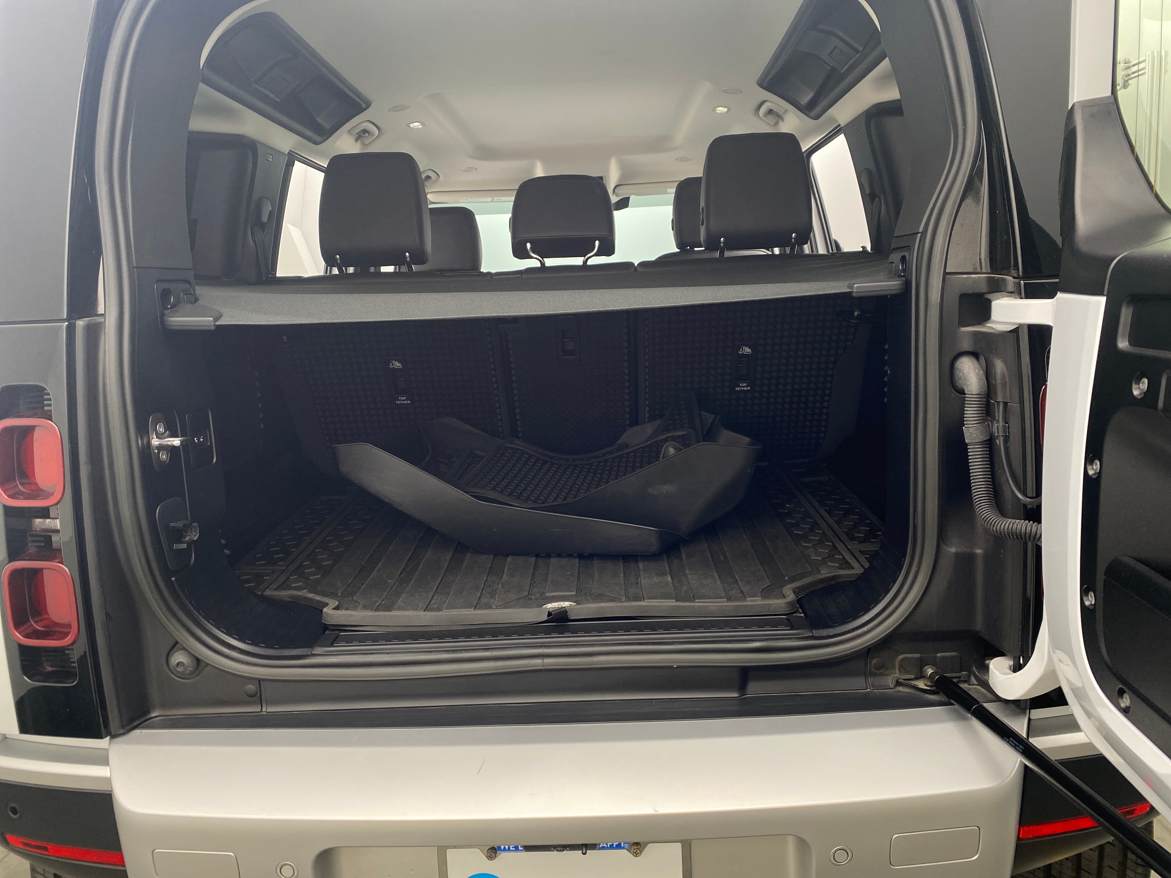 2023 Land Rover Defender 110 6