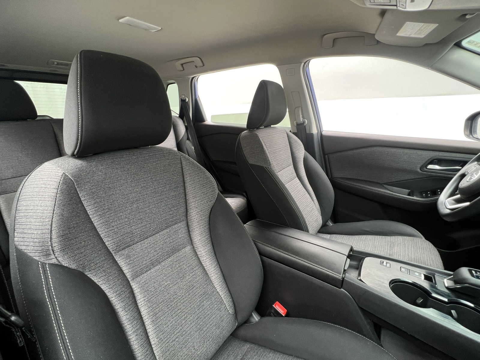 Thumbnail: 2021 Nissan Rogue - 2