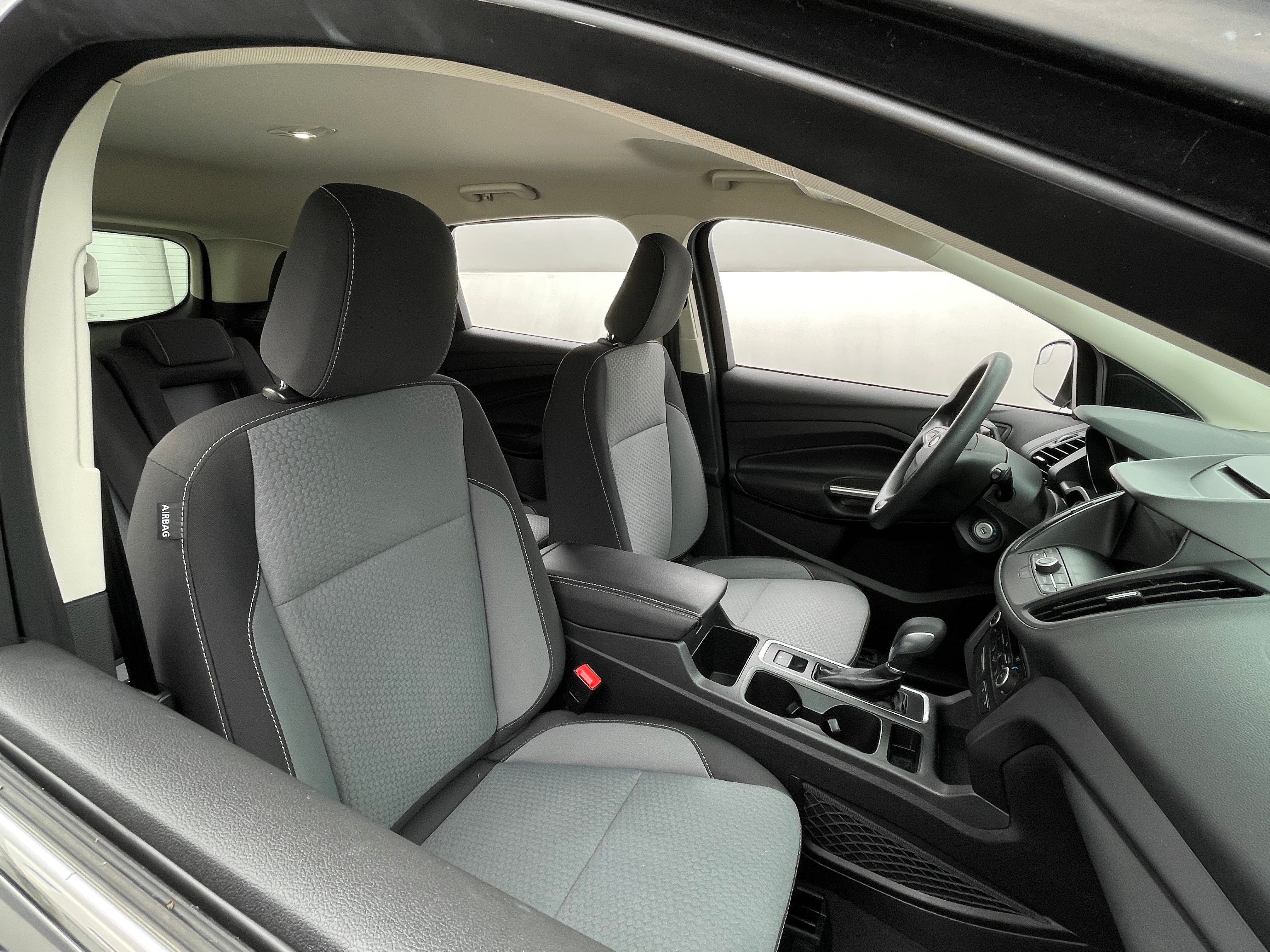 2018 Ford Escape SE 2