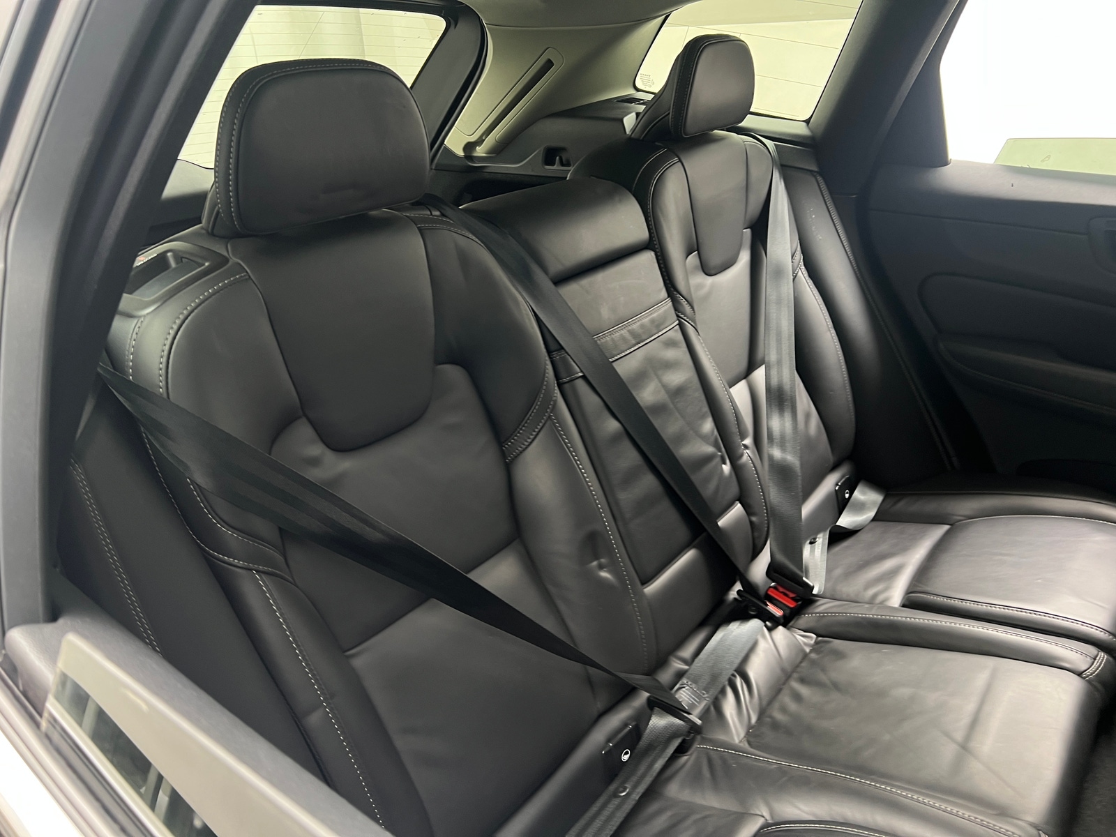 Thumbnail: 2021 Volvo XC60 - 5