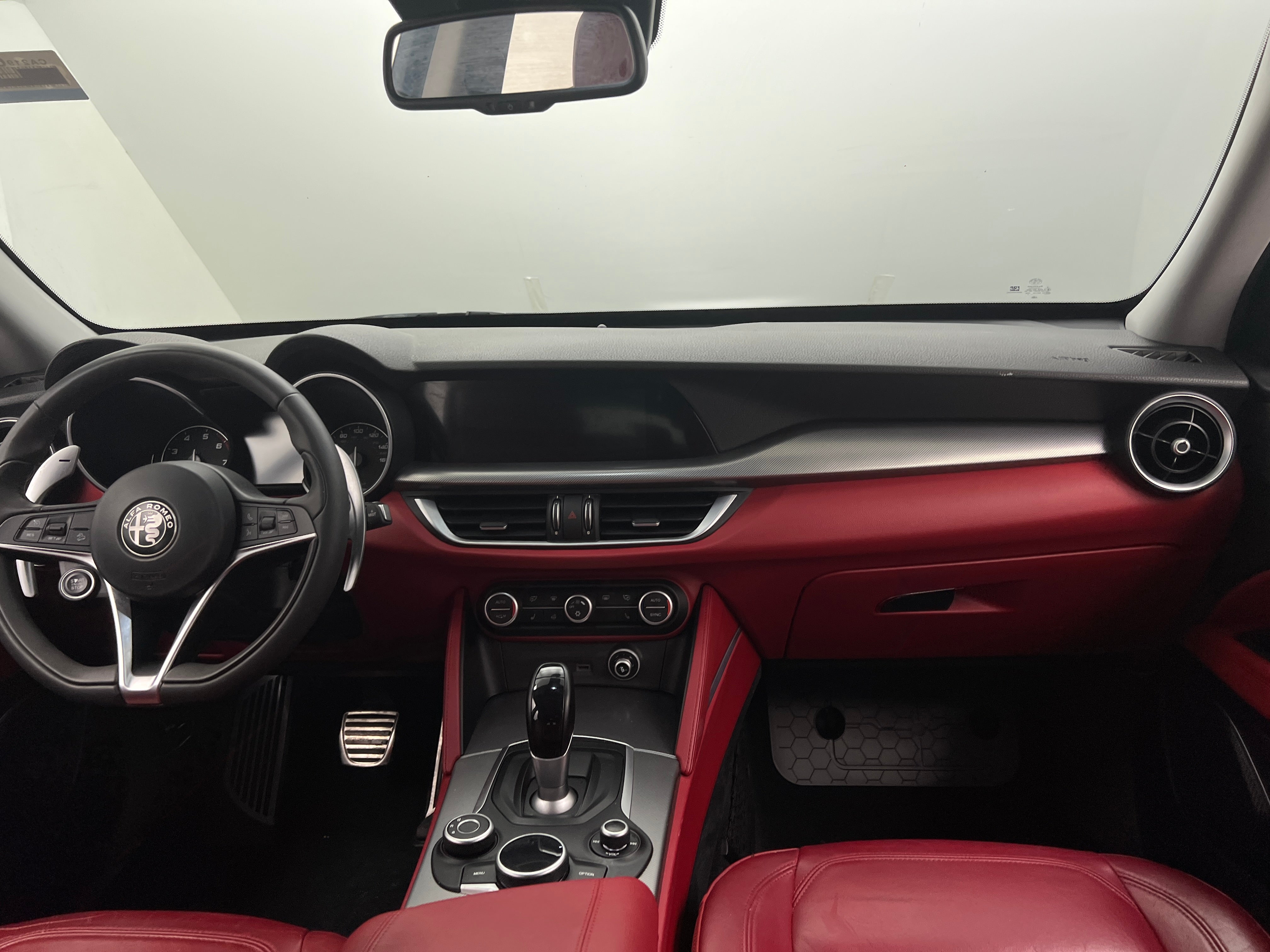 2018 Alfa Romeo Stelvio Sport 2