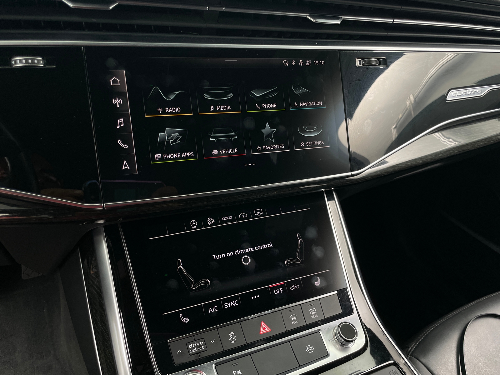 Thumbnail: 2021 Audi Q7 - 3