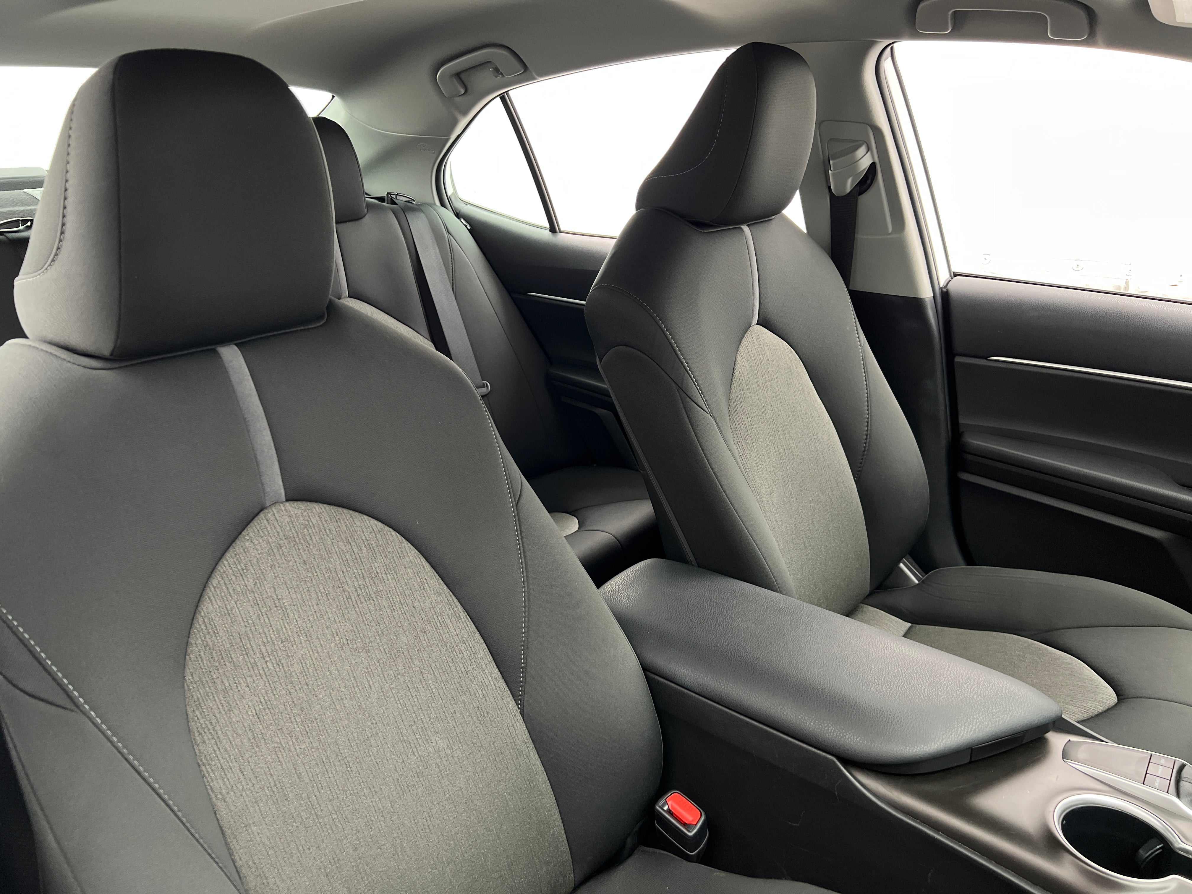2023 Toyota Camry LE 2