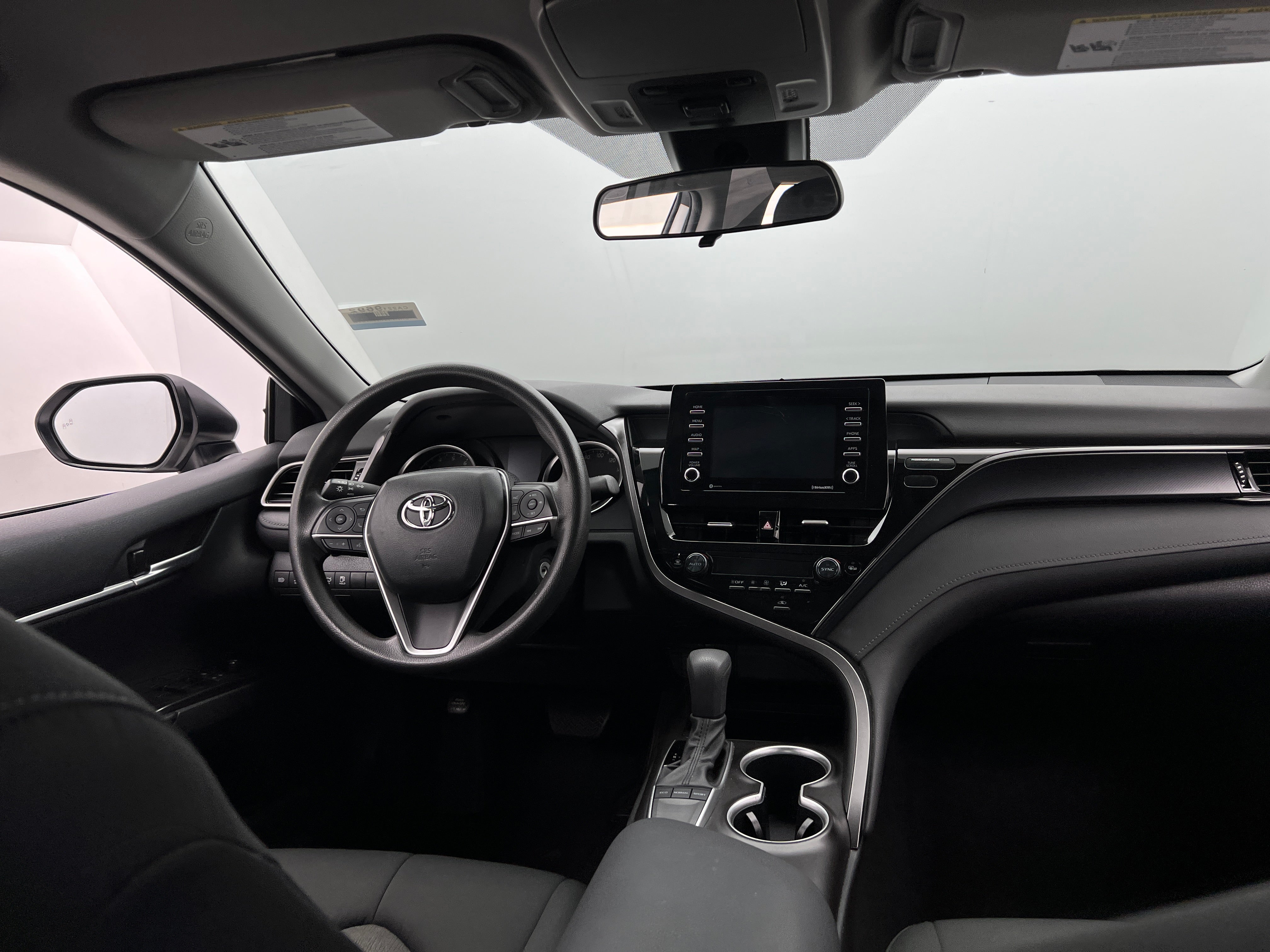2023 Toyota Camry LE 3