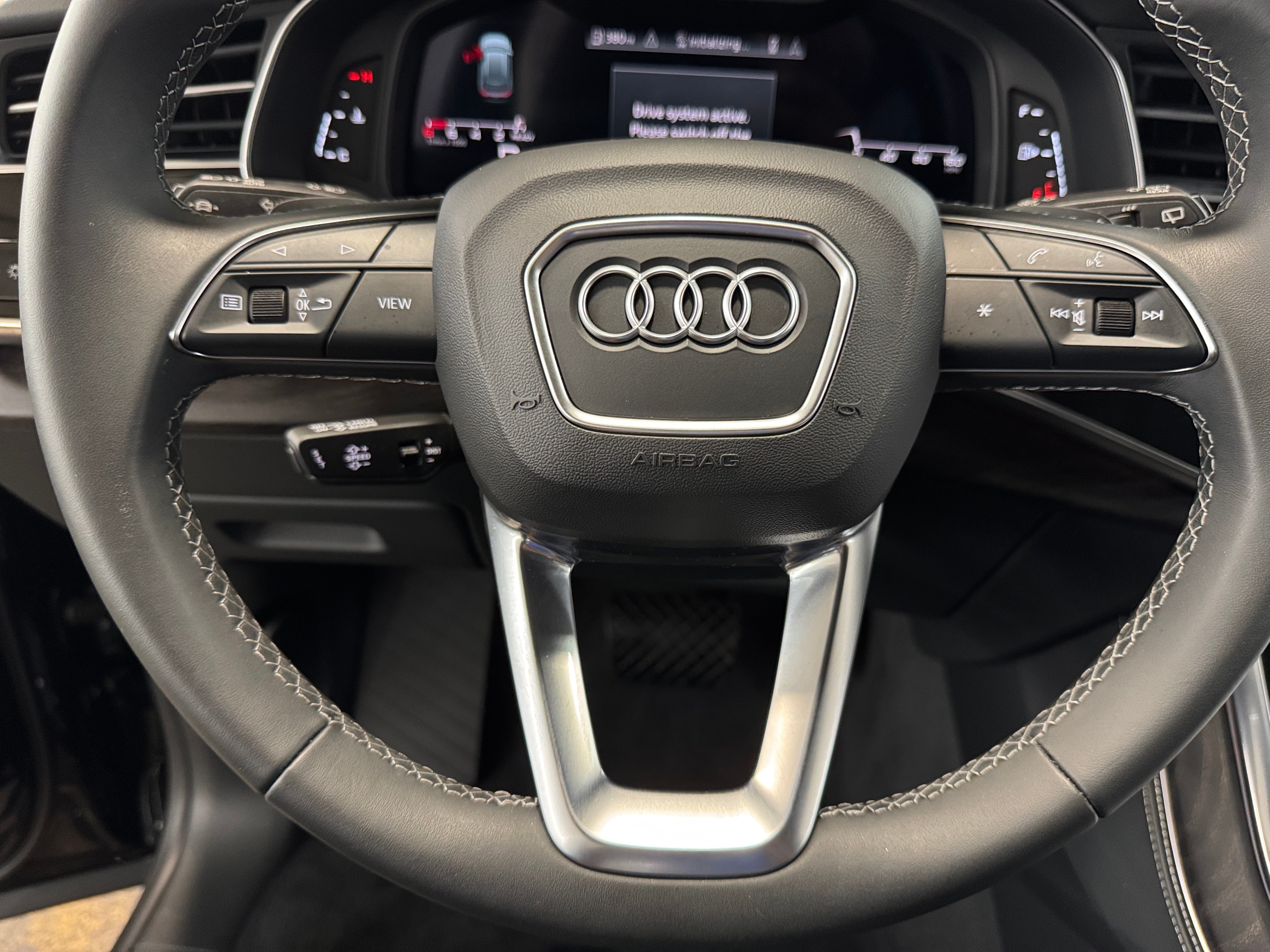 2022 Audi Q8 Prestige 4