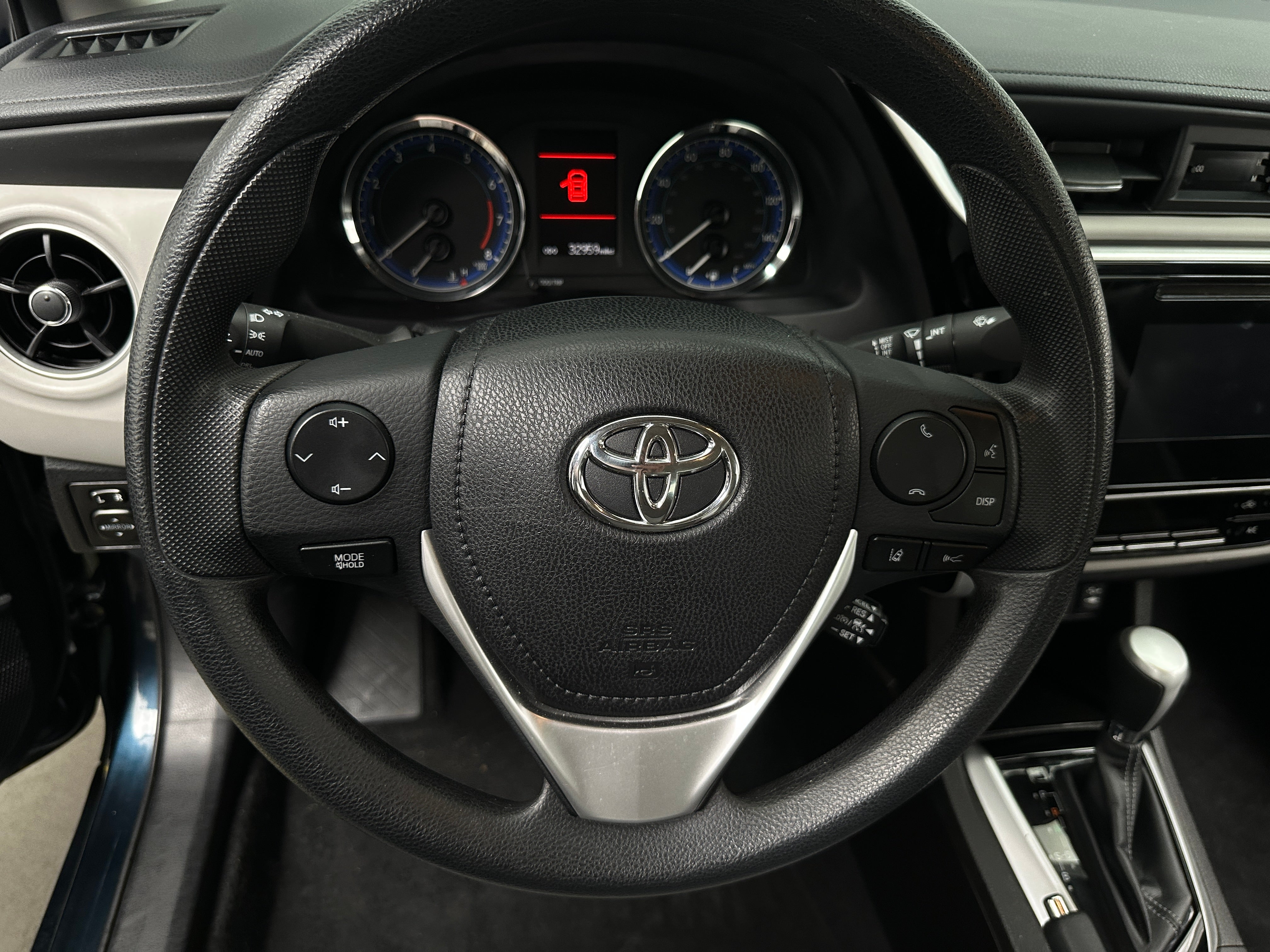 2017 Toyota Corolla LE 5
