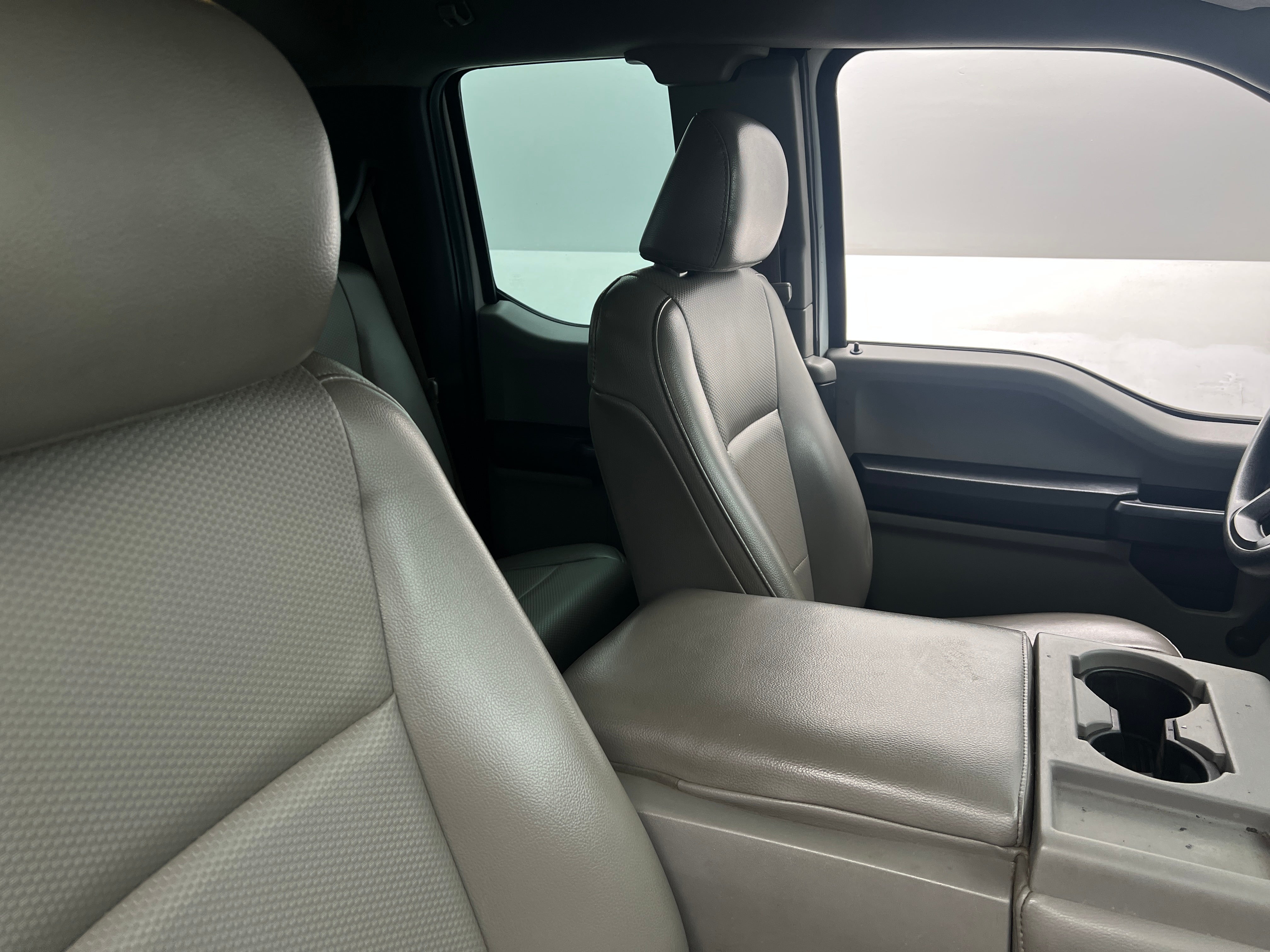 2017 Ford Econoline E-150 2