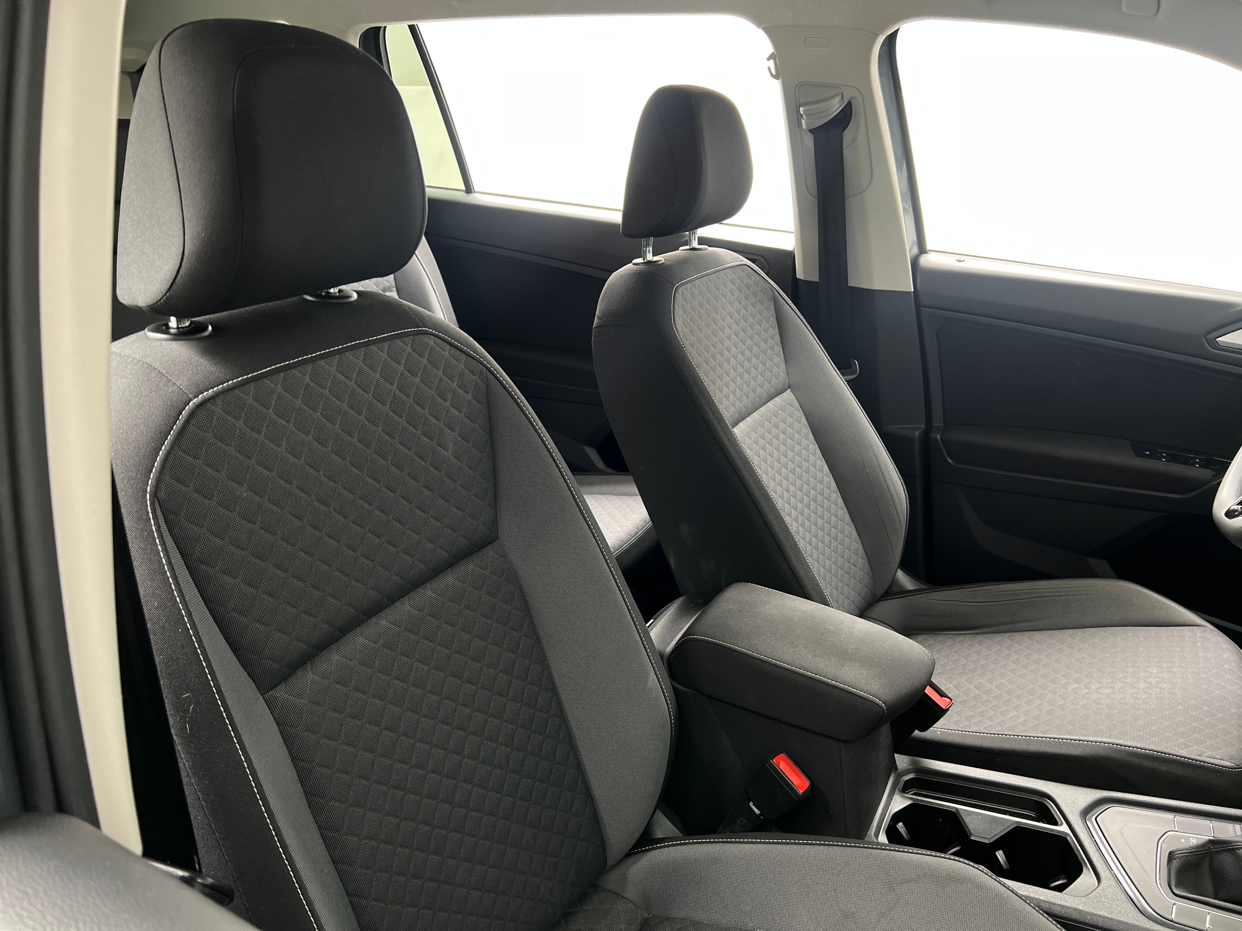 2021 Volkswagen Tiguan S 2