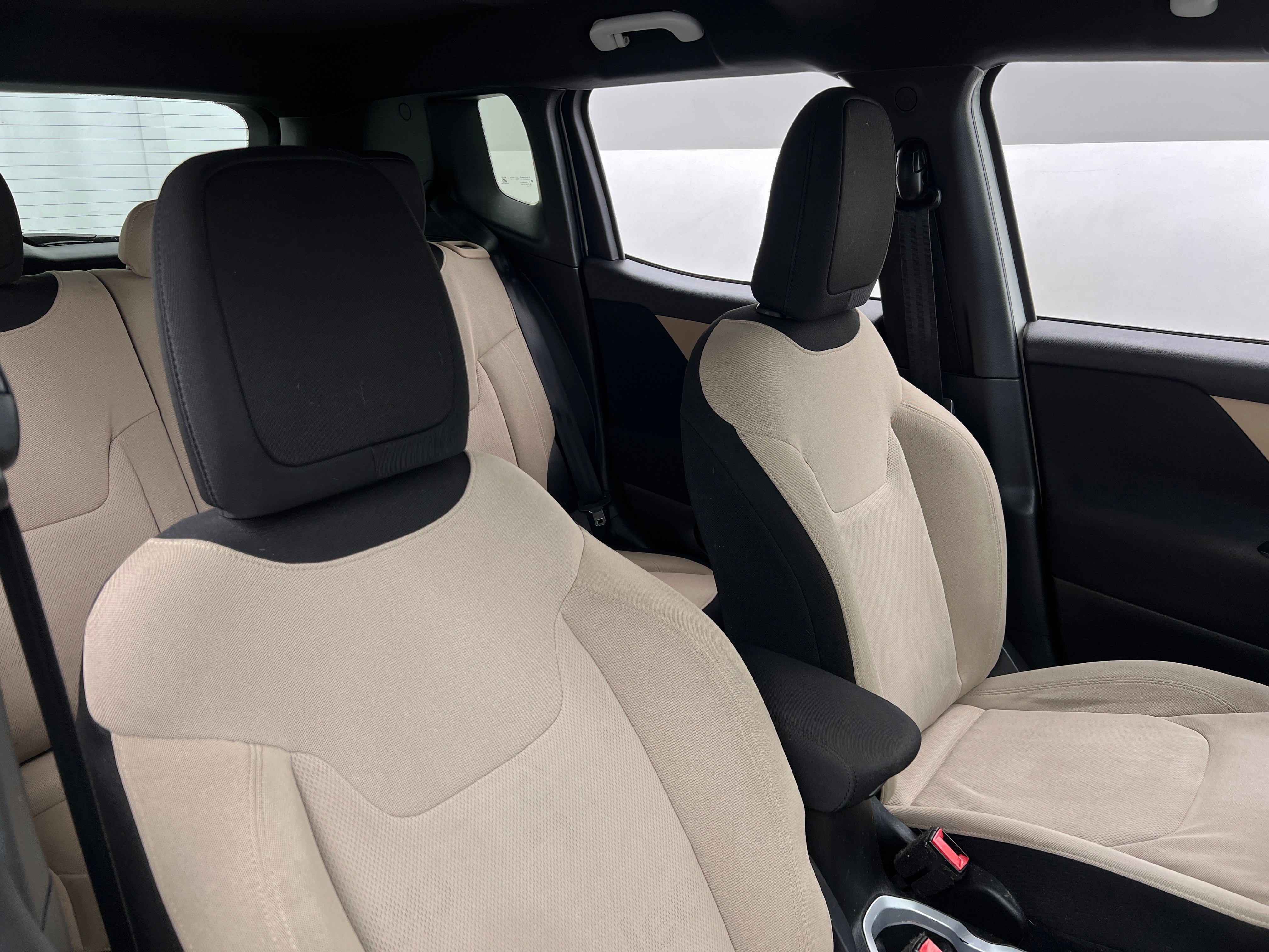 2015 Jeep Renegade Latitude 2