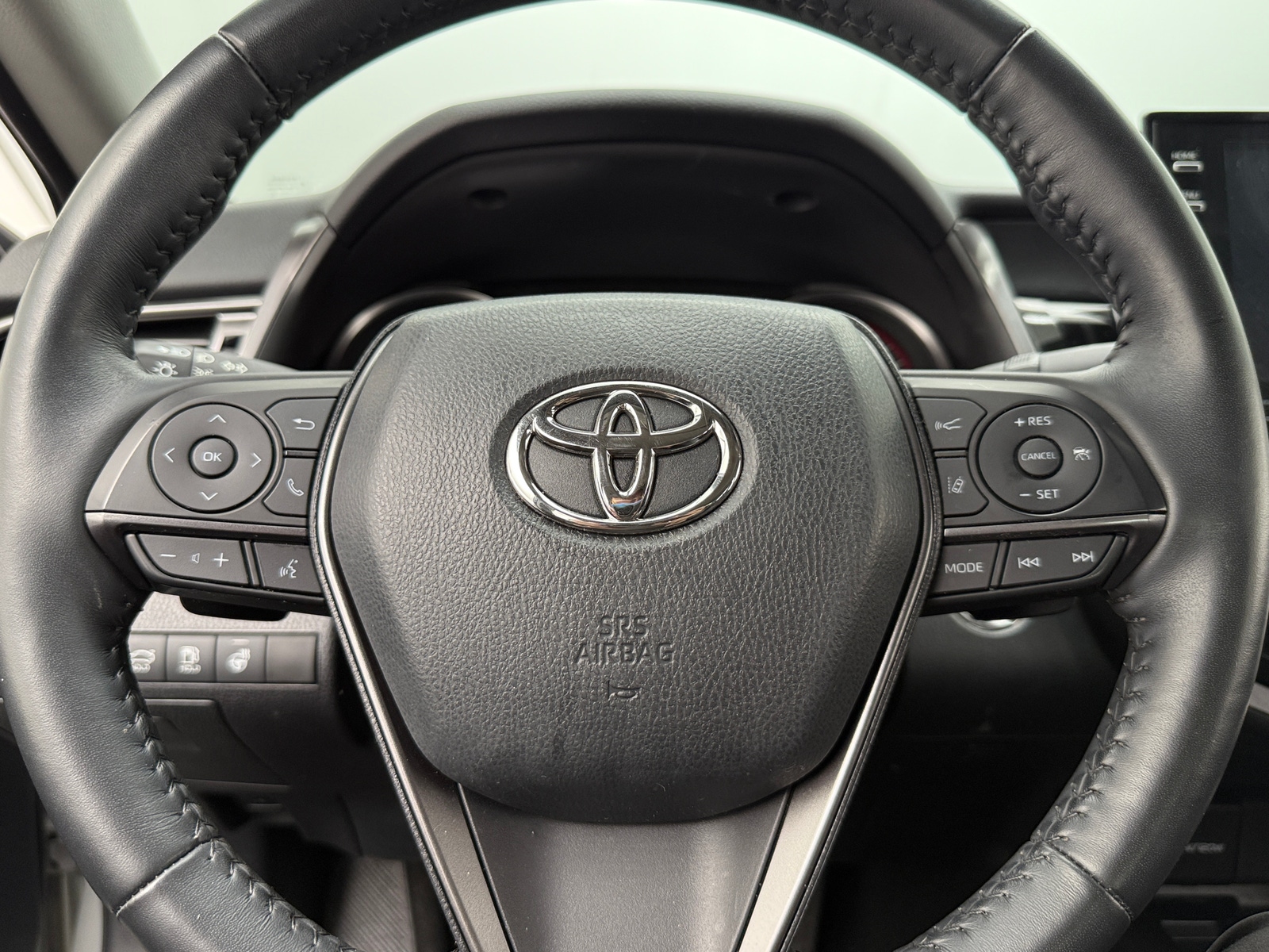 Thumbnail: 2022 Toyota Camry - 4