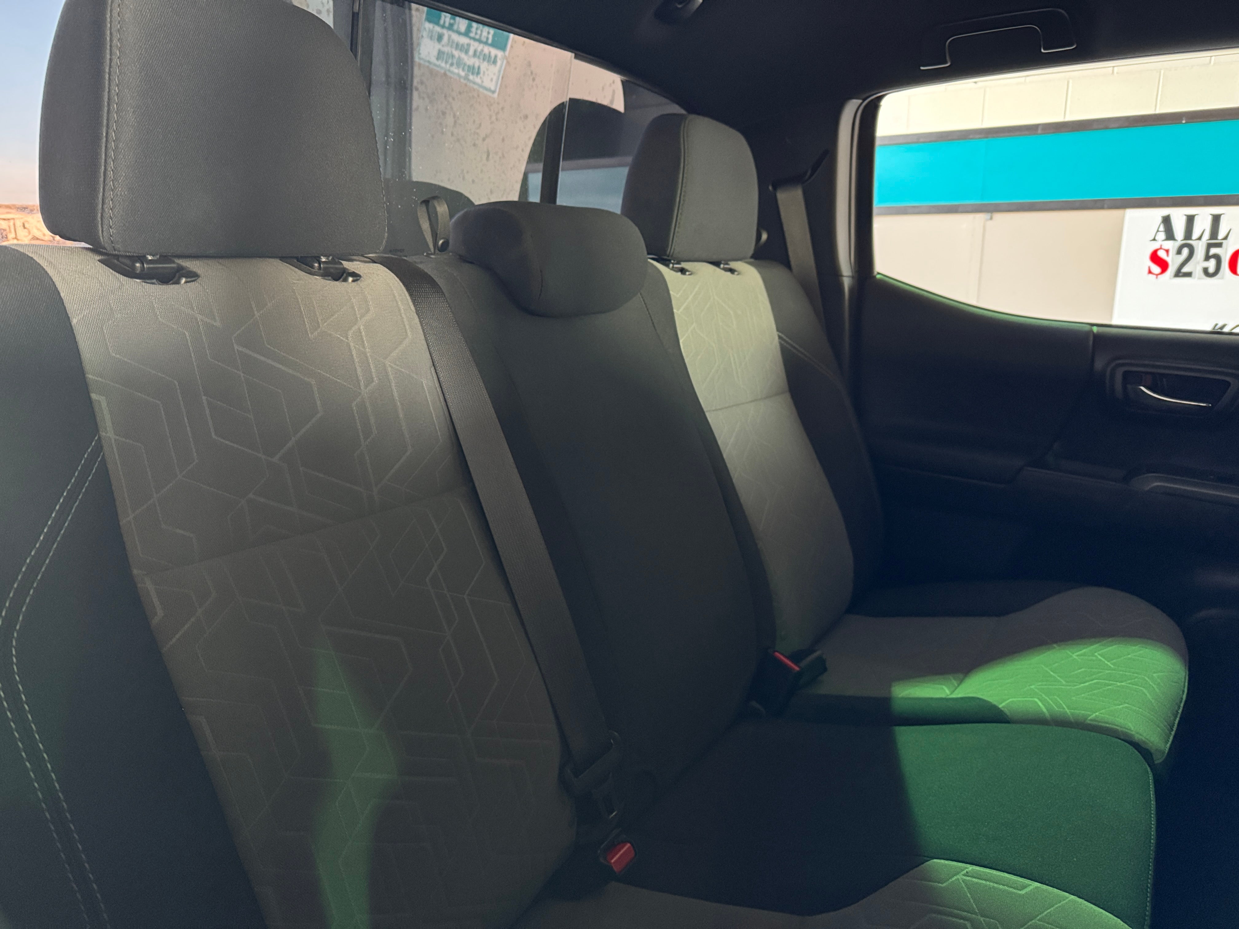 2023 Toyota Tacoma TRD Off-Road 6