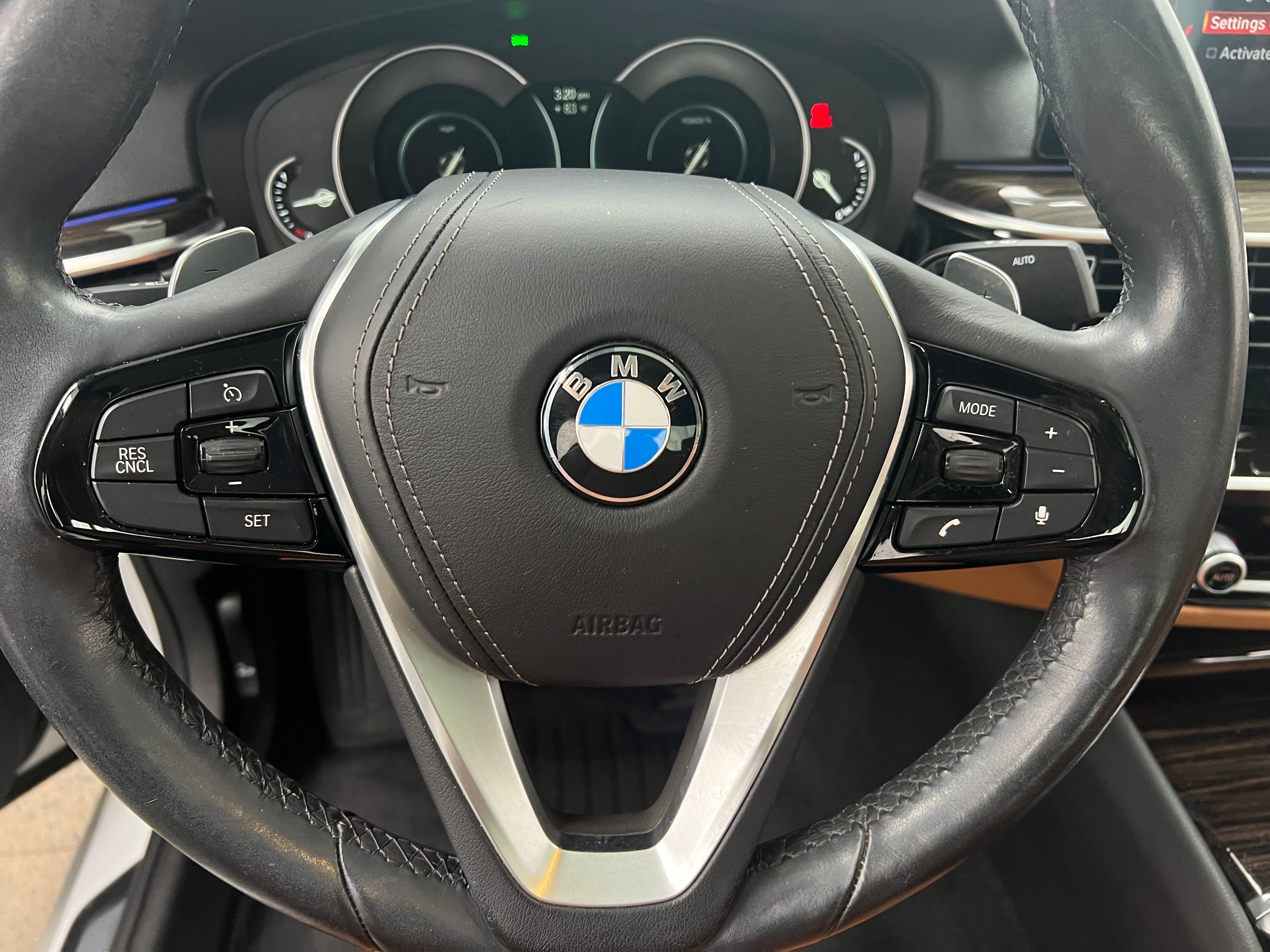 2019 BMW 5 Series 530e iPerformance 4