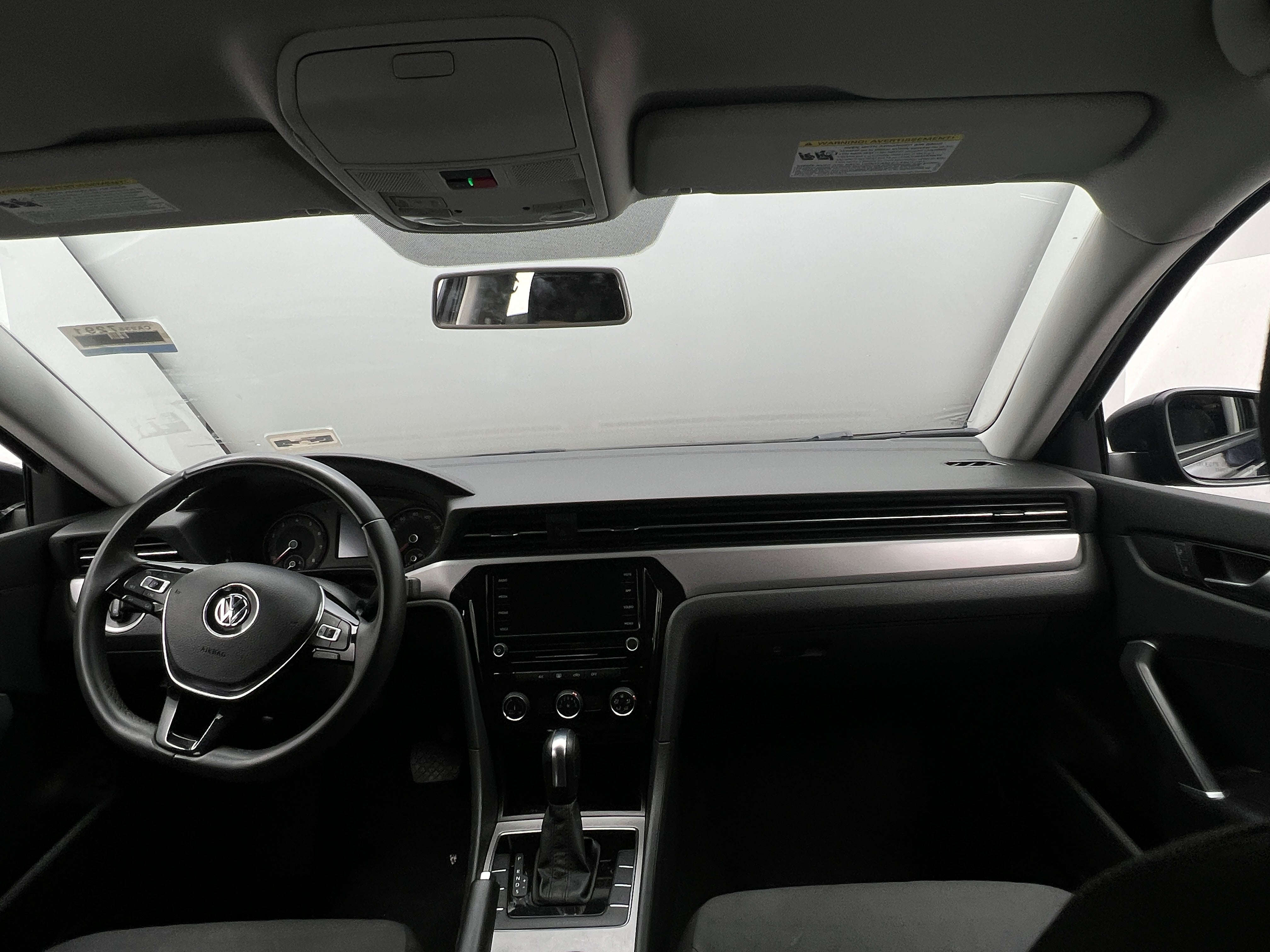 2021 Volkswagen Passat S 3