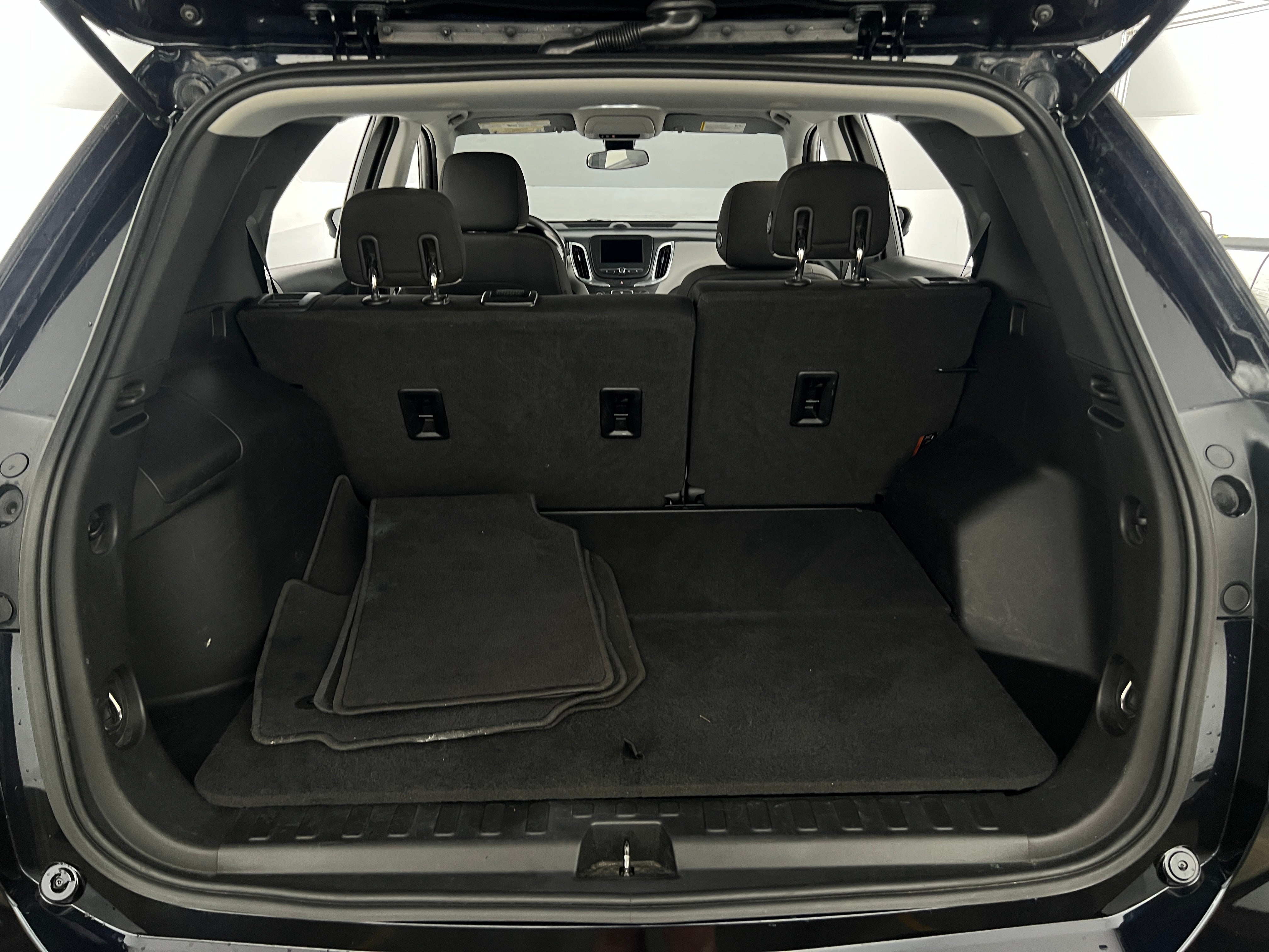 2020 Chevrolet Equinox LS 7