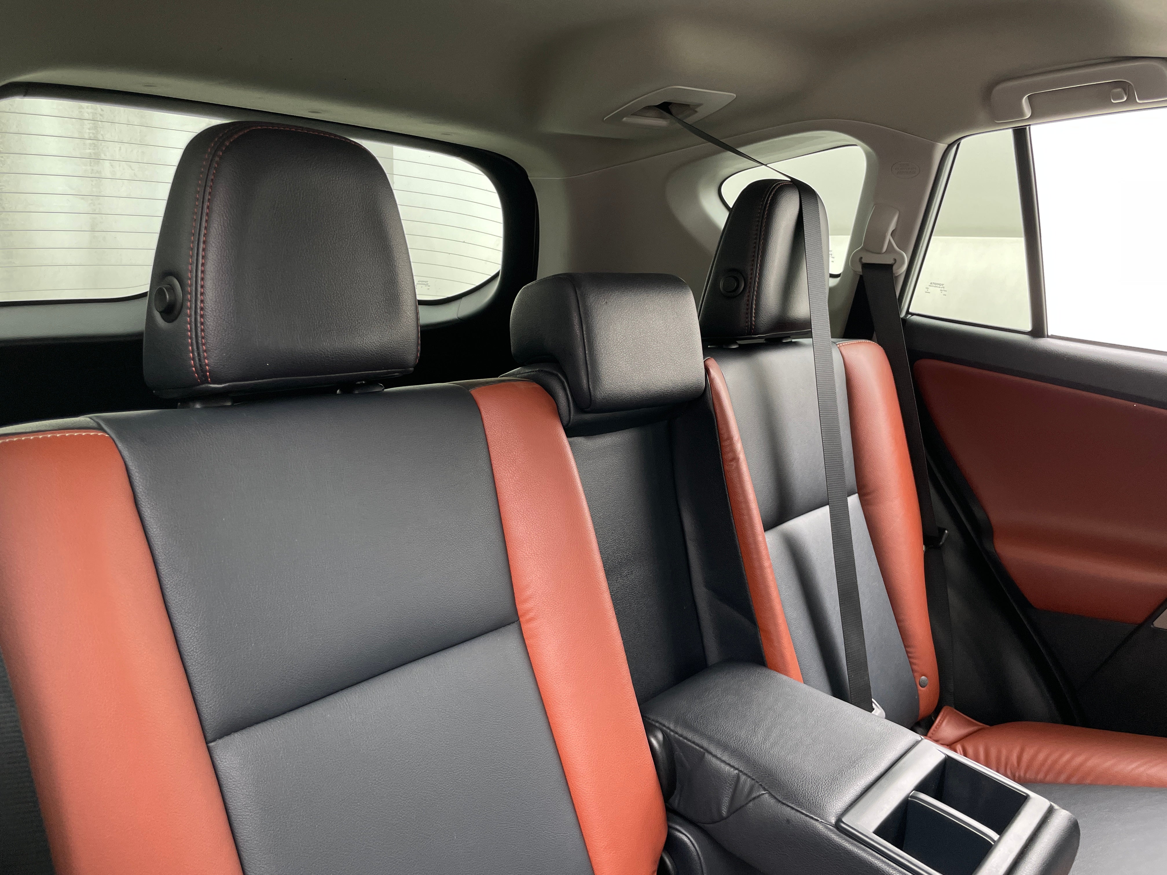 2014 Toyota RAV4 Limited 5