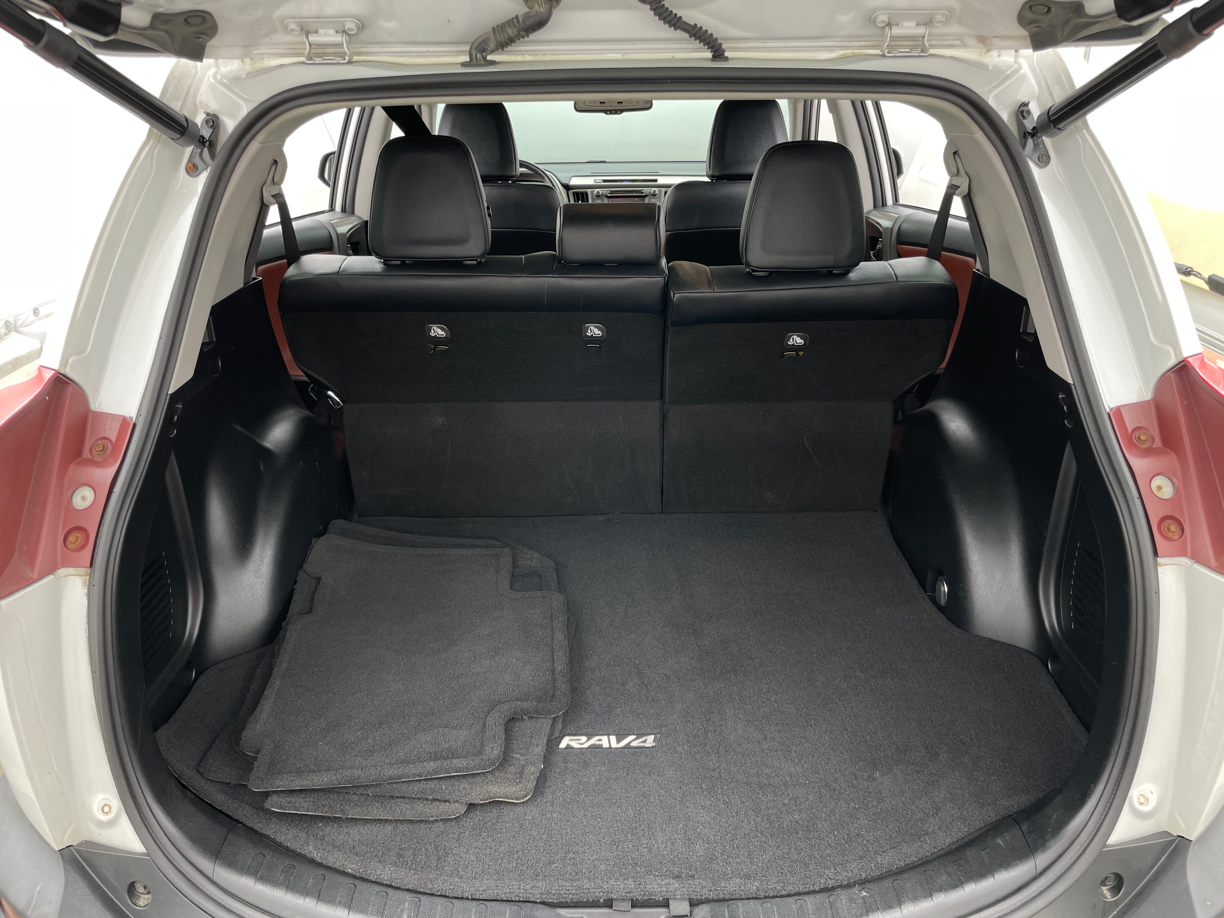 2014 Toyota RAV4 Limited 6